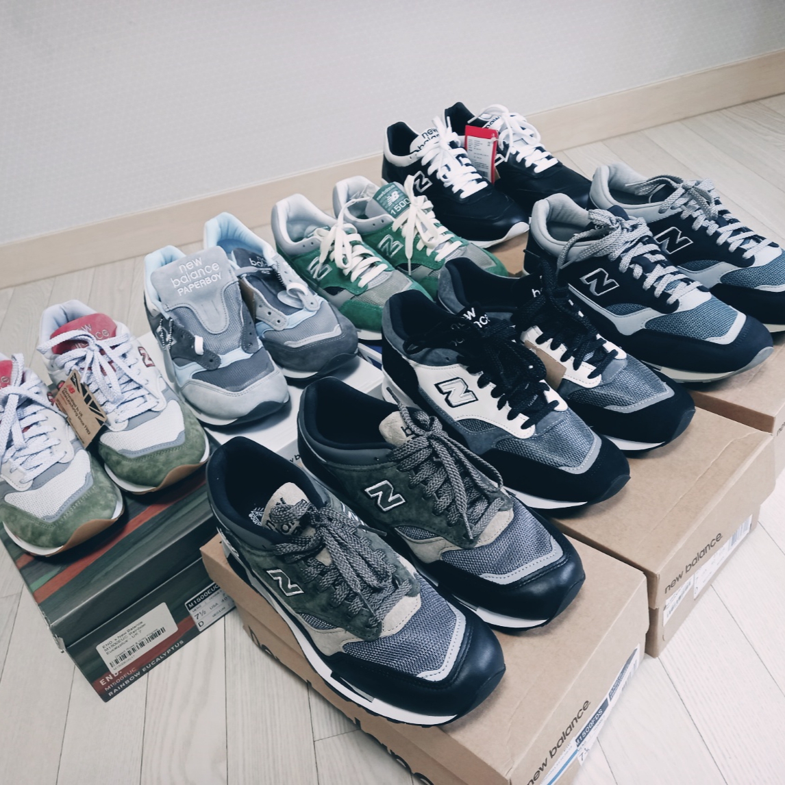 New Balance x Paperboy Paris x Beams 1500 Made in UK Ice Boy, New Balance x END. 1500 Made in UK Rainbow Eucalyptus 착용 스타일 - 2