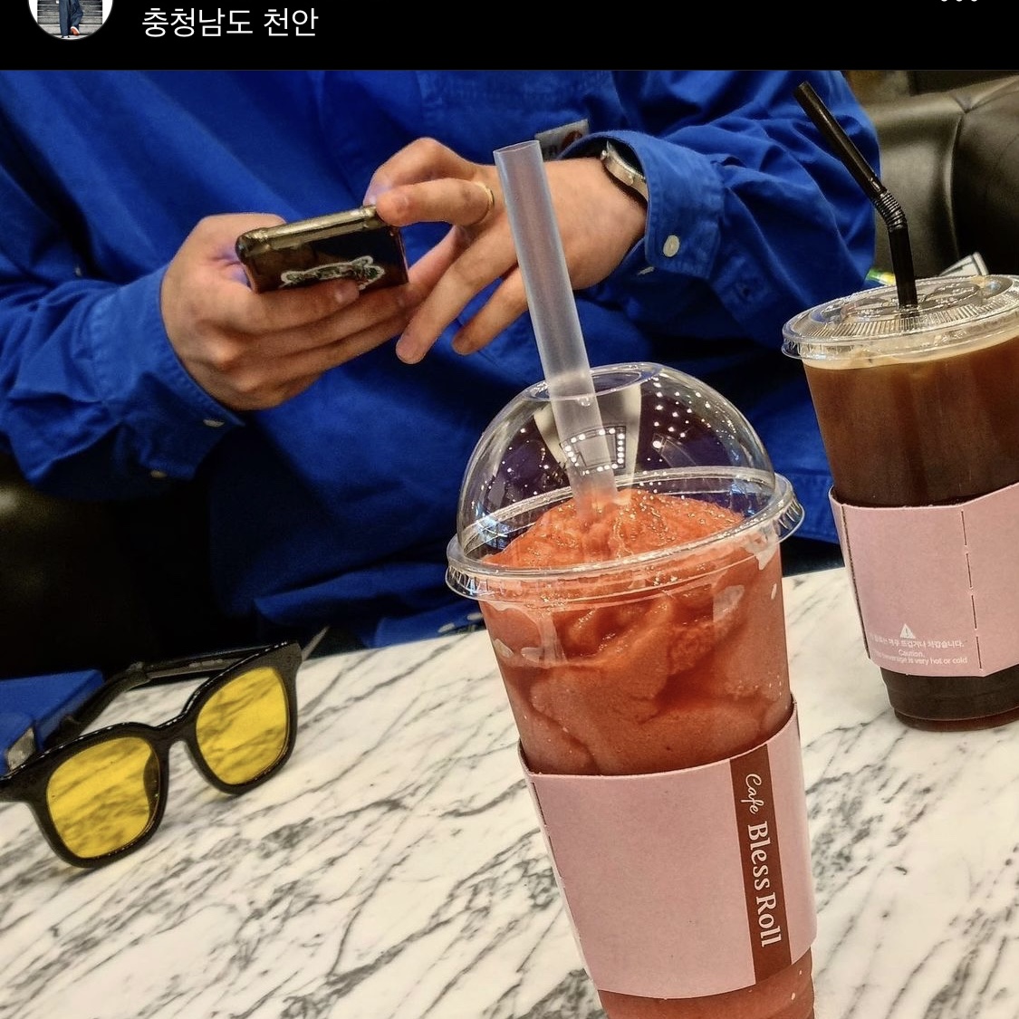 Ray-Ban Original Wayfarer Classic Polished Black Frame Green Classic G-15 Lenses Low Bridge Fit, (W) Jordan 1 Zoom Air CMFT Gym Red Black 착용 스타일