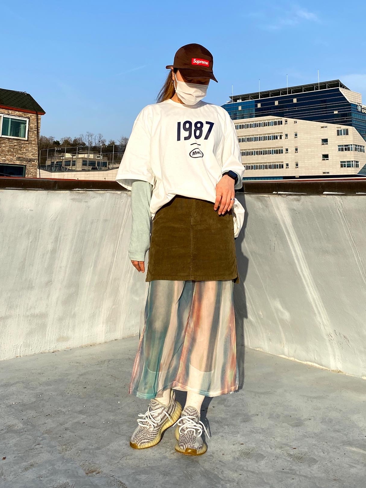 Supreme Washed Chino Twill Camp Cap Brown - 21FW, Adidas Yeezy Boost 350 V2 Blue Tint 2017 착용 스타일 - 1