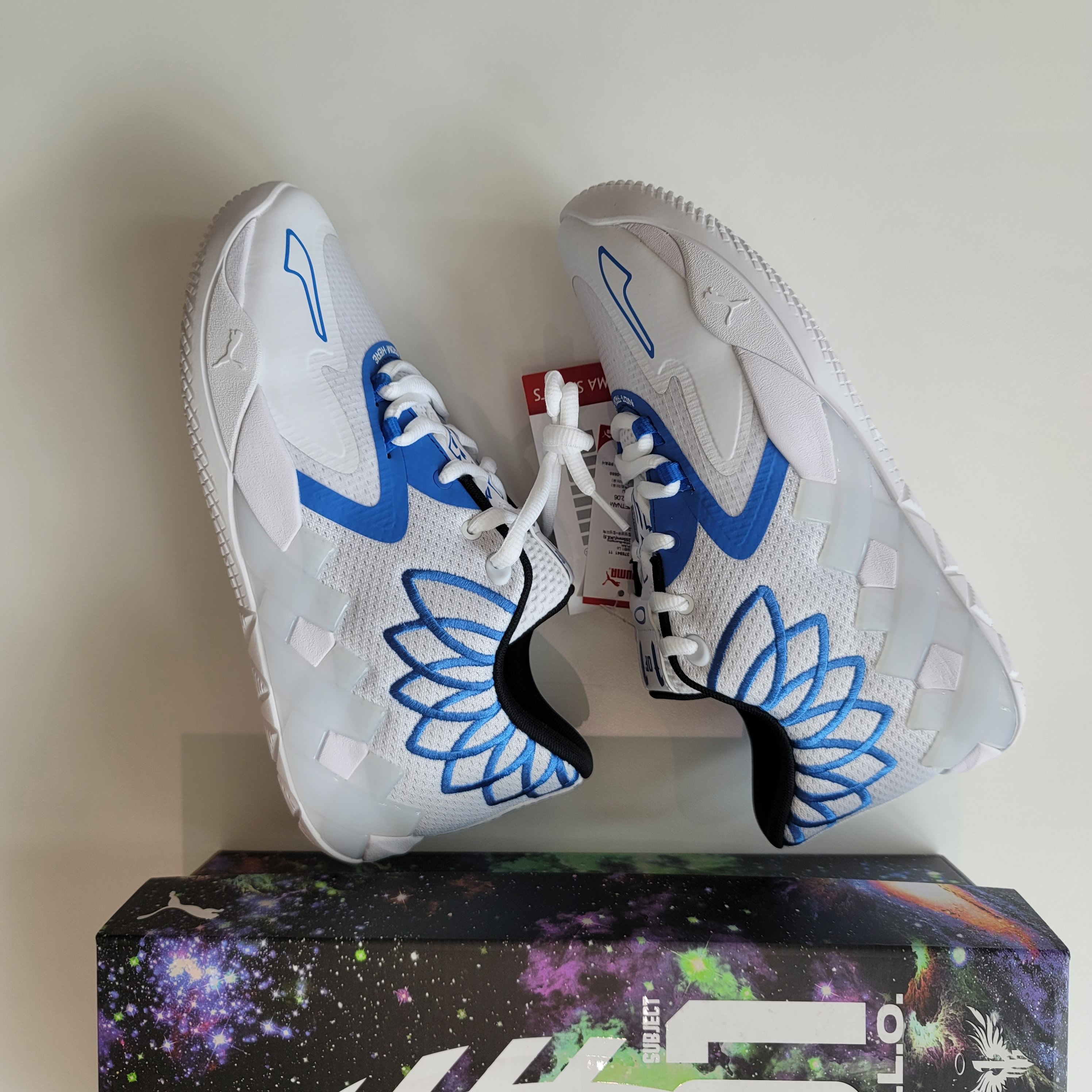 Puma MB.01 White High Risk Red 착용 스타일 - 2