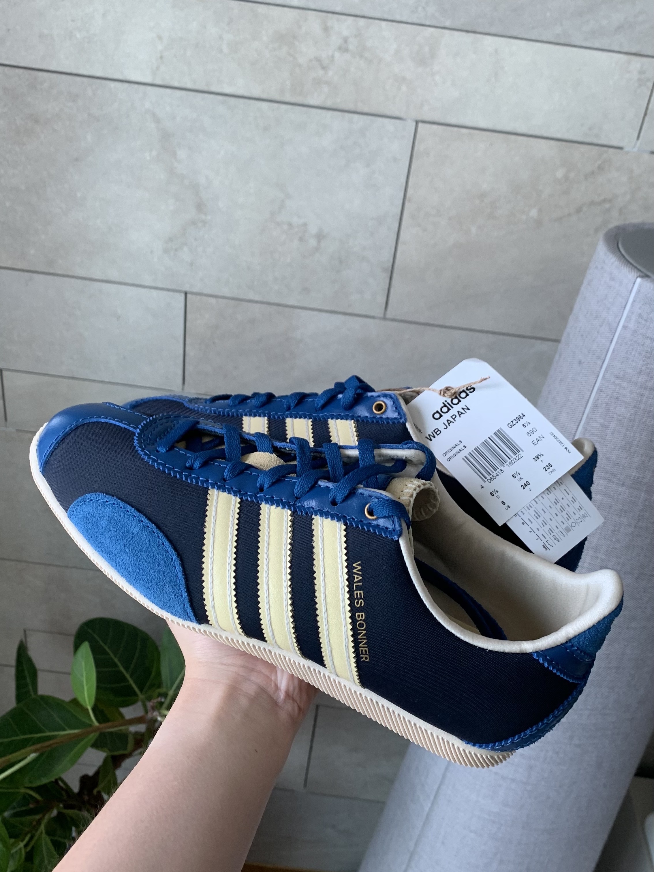 Adidas x Wales Bonner Japan Shoes Hazy Yellow Dark Brown, Adidas x Wales Bonner Japan Shoes Legend Ink 착용 스타일 - 4