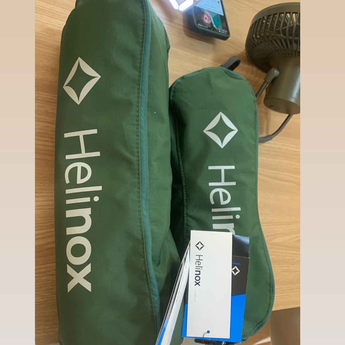 Helinox Tactical Table L Military Olive, Helinox Chair One Forest Green 착용 스타일