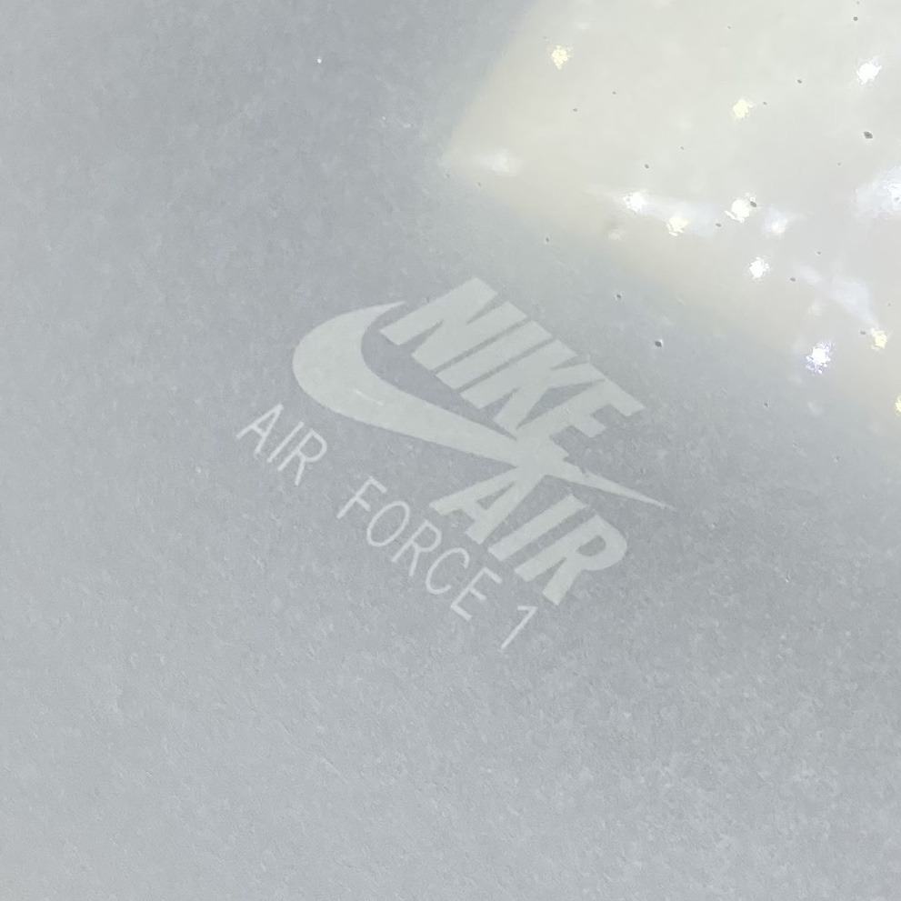 (W) Nike Air Force 1 '07 Essential Paisley Swoosh White Black 착용 스타일 - 2