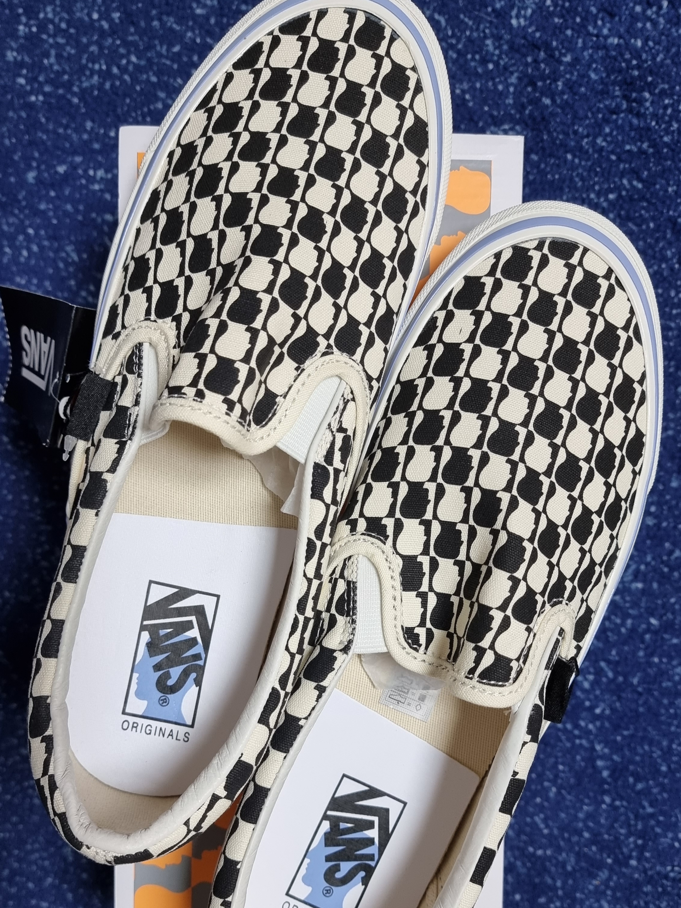 Vans Vault x Brain Dead OG Slip-On LX Black White 착용 스타일