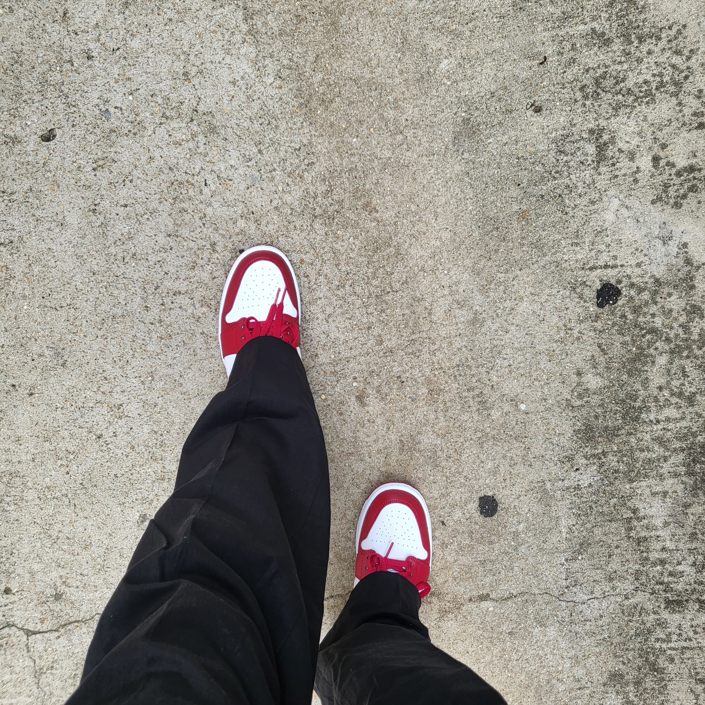 Jordan 1 Low Cardinal Red 착용 스타일
