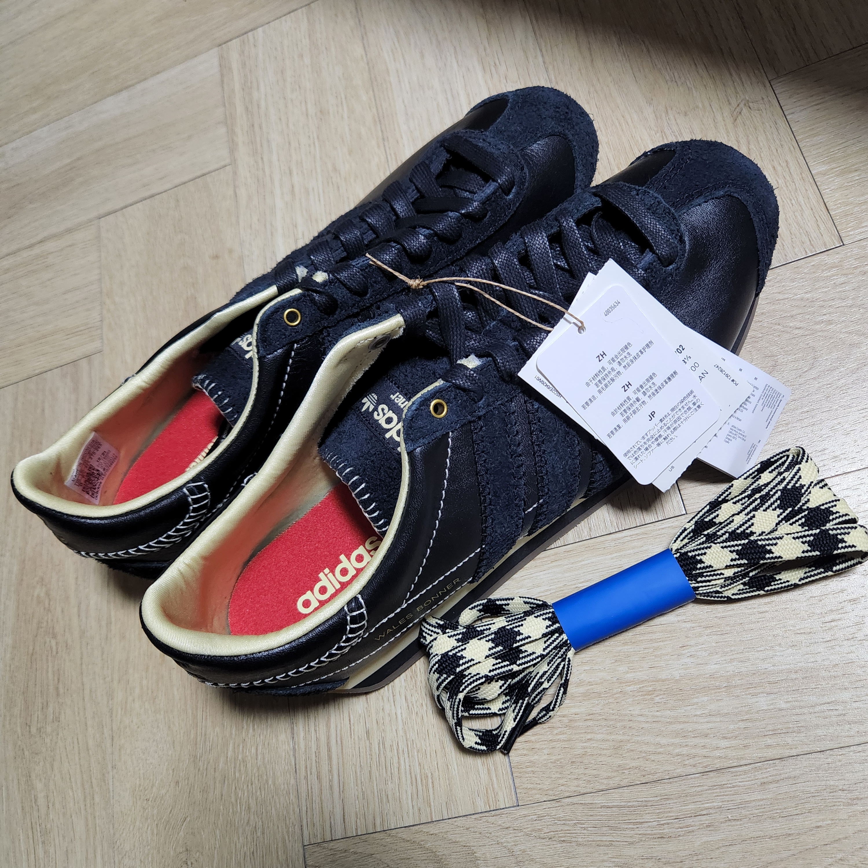 Adidas x Wales Bonner Country Core Black 착용 스타일