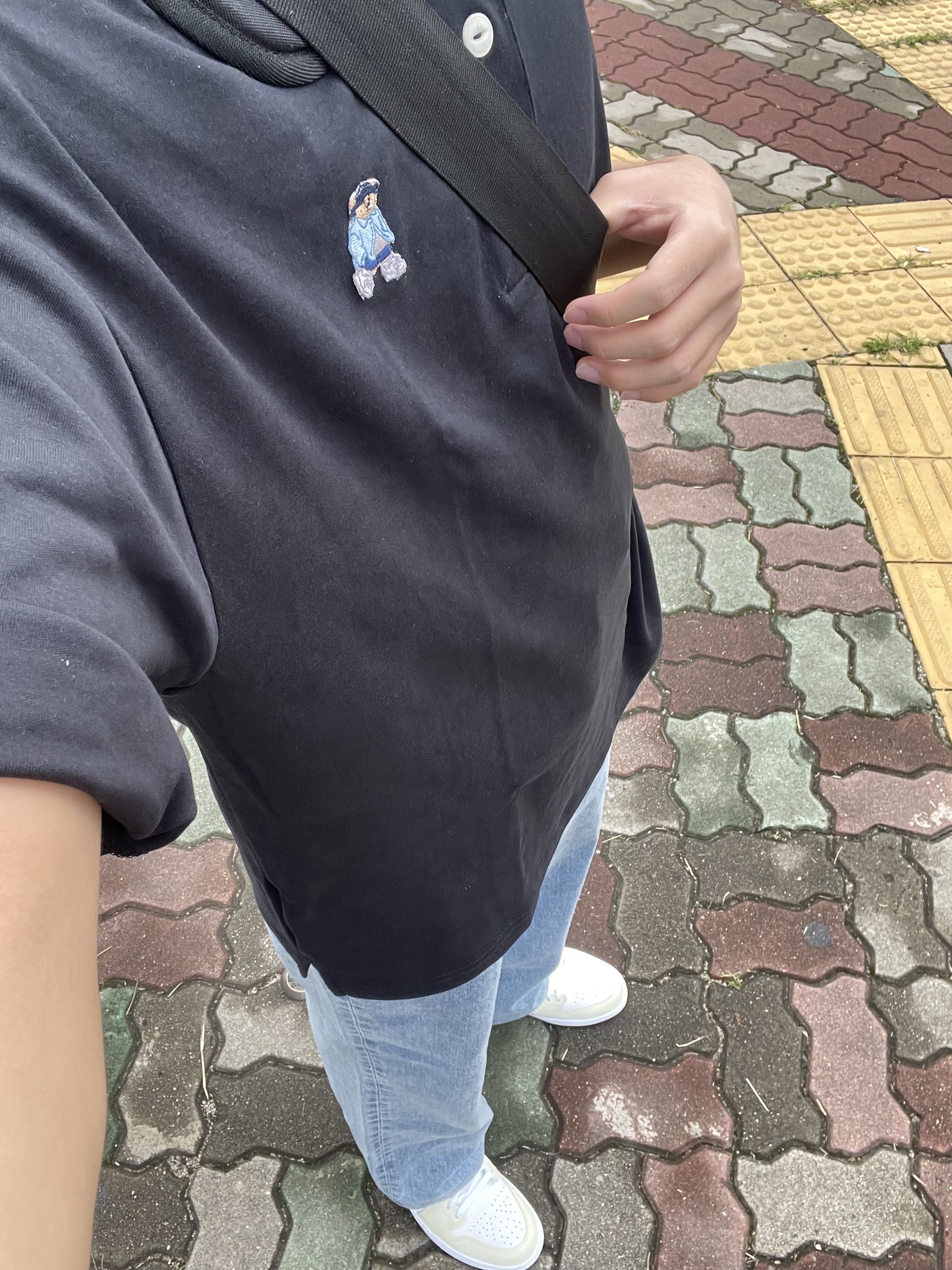 (W) Jordan 1 Mid Coconut Milk 착용 스타일 - 2