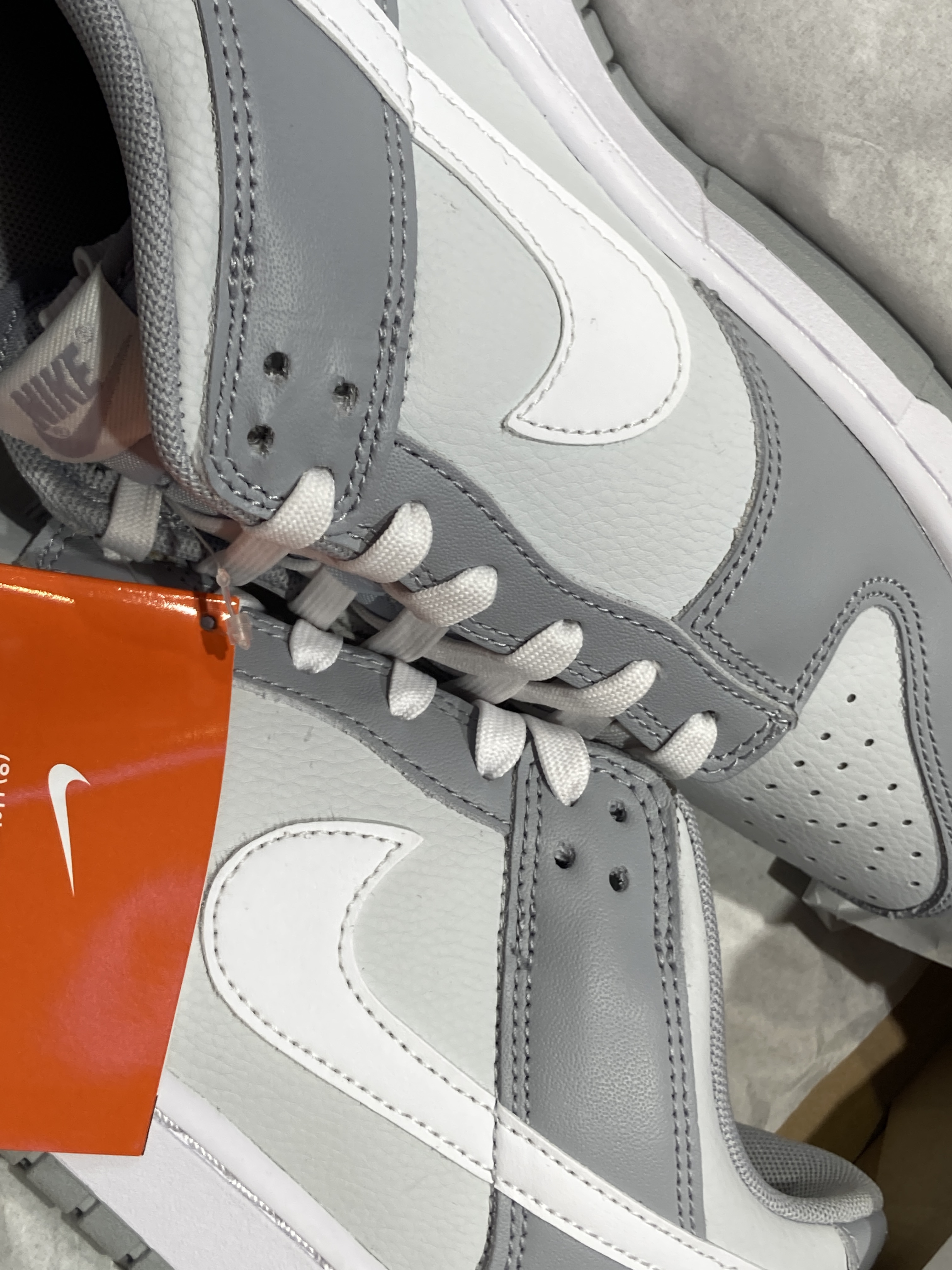 Nike Dunk Low Retro Wolf Grey 착용 스타일