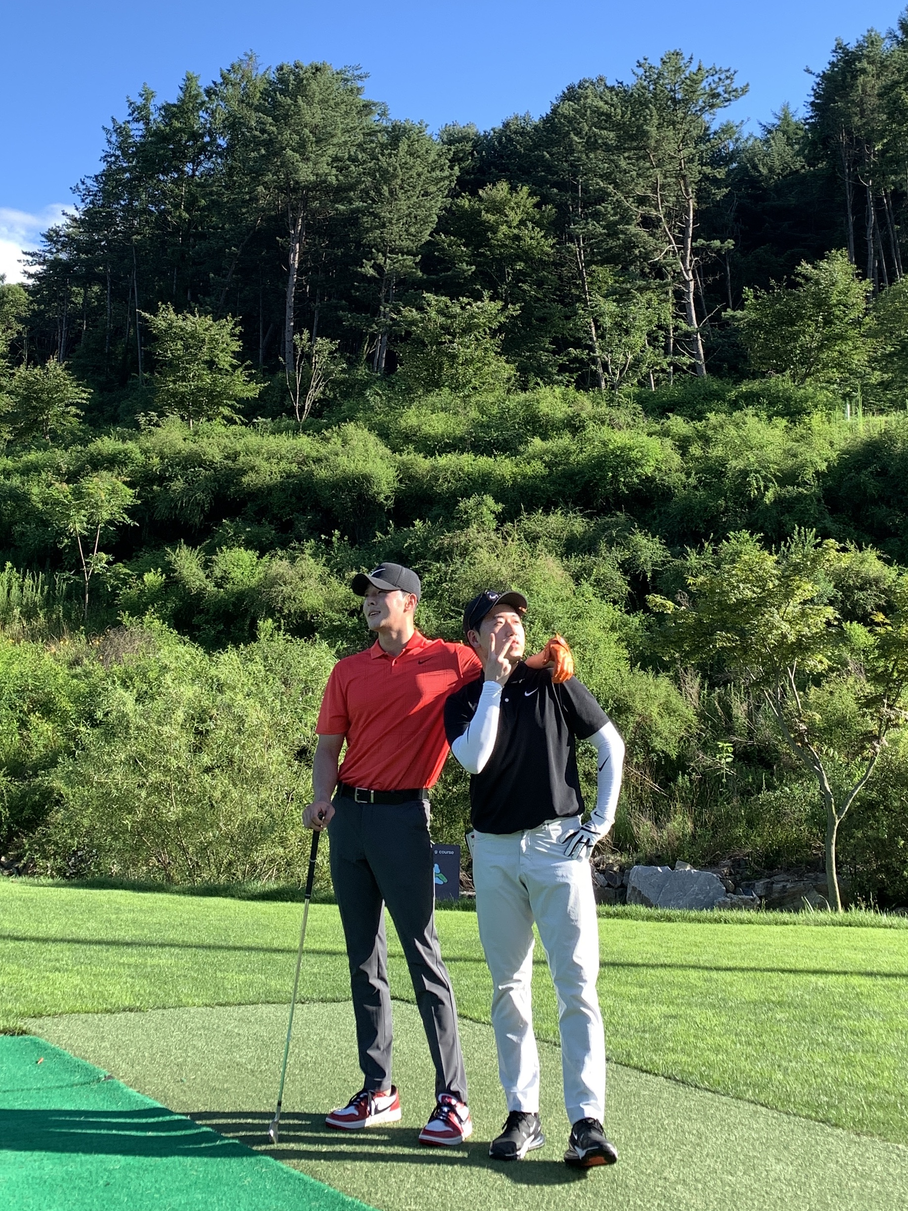 Jordan 1 Low Golf Chicago 착용 스타일 - 3