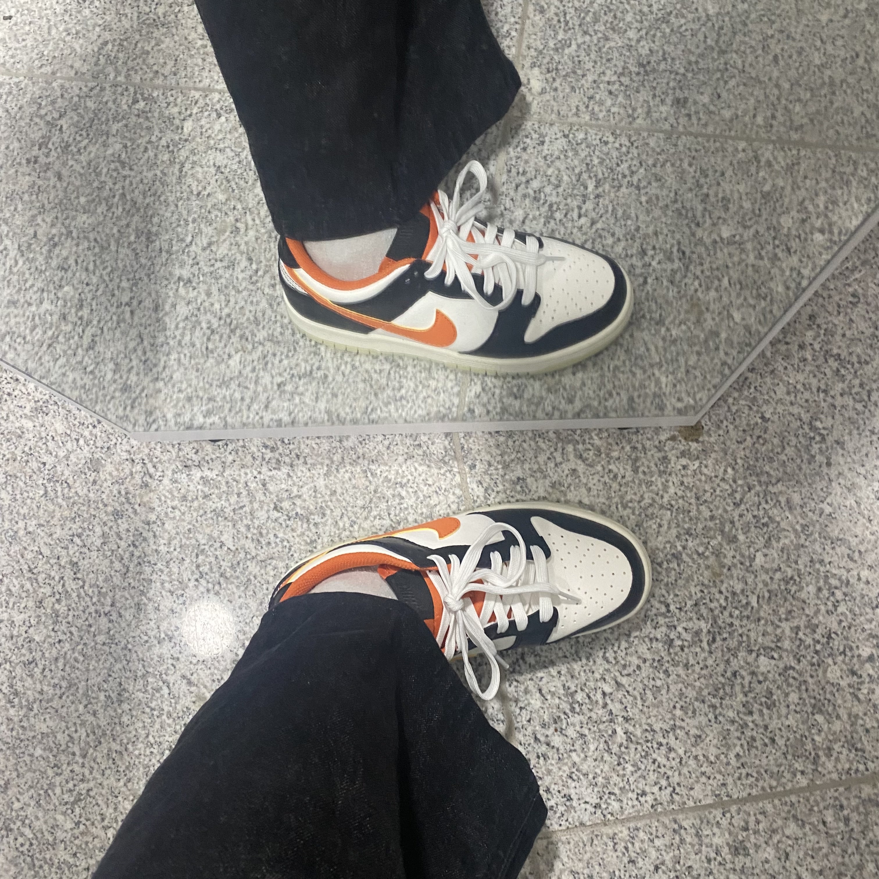 Nike Dunk Low Retro PRM Halloween 착용 스타일
