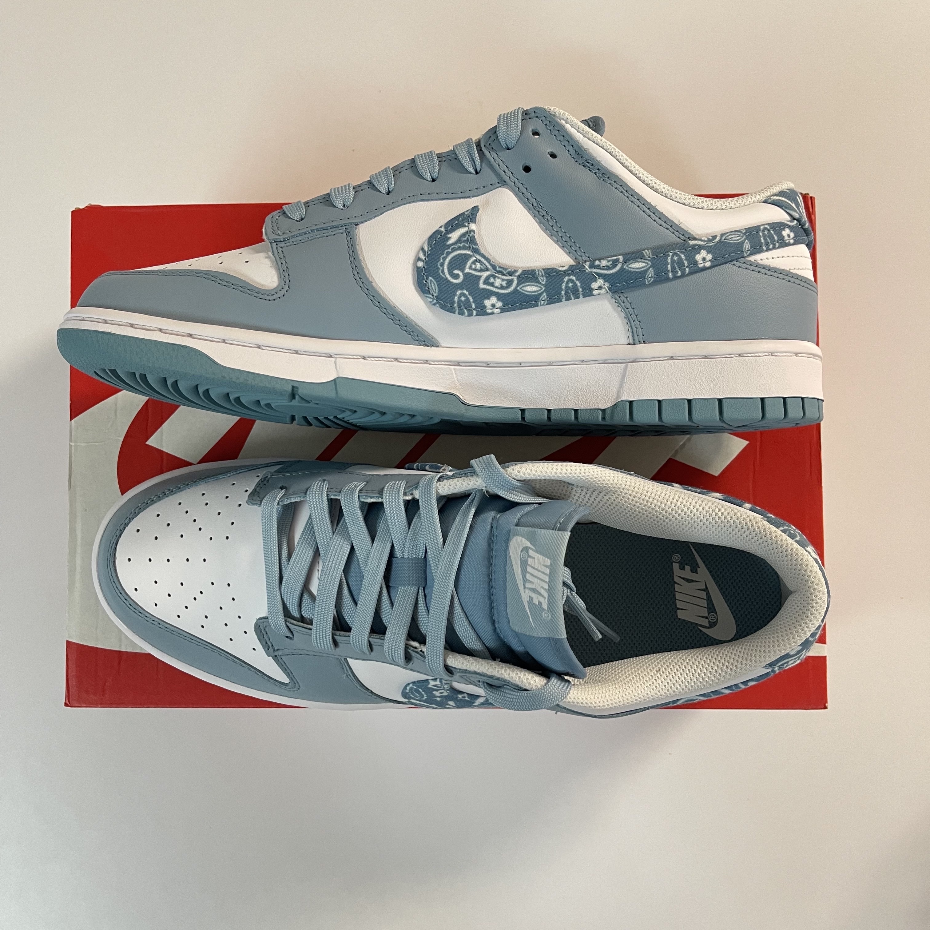 (W) Nike Dunk Low Essential Blue Paisley 착용 스타일 - 2