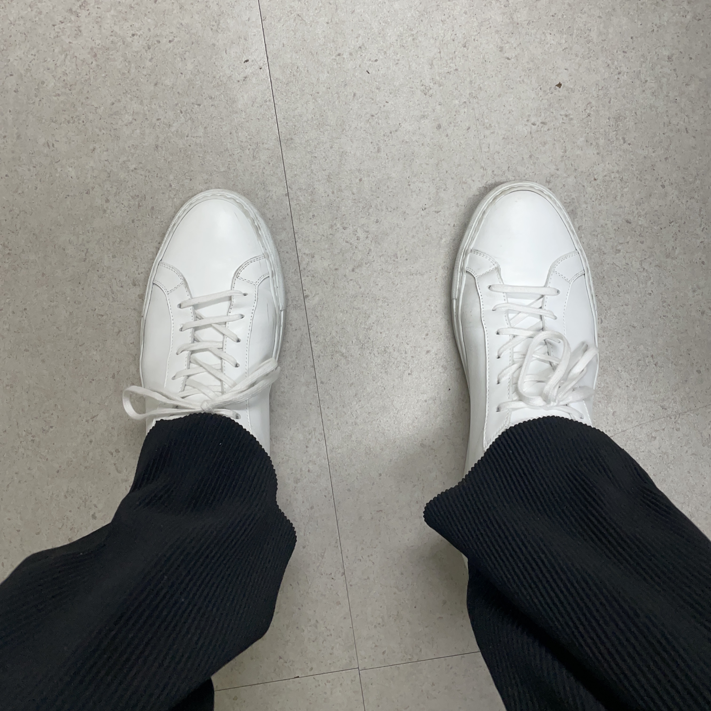 Common Projects Original Achilles Low White 착용 스타일