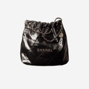 Chanel 22 Medium Handbag Calfskin & Silver Black