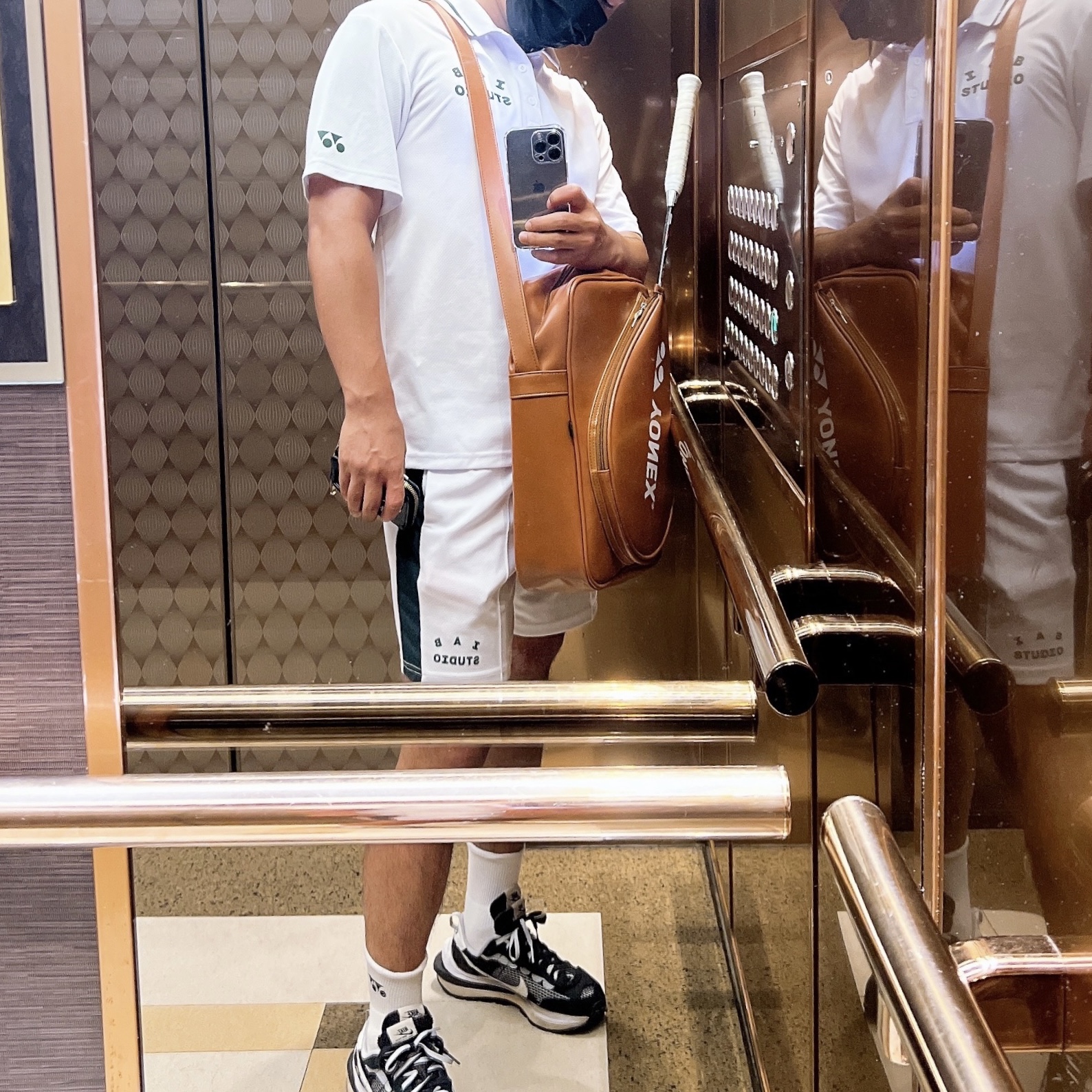 IAB Studio x Yonex Game Shorts White, IAB Studio x Yonex Game Shirt White 착용 스타일
