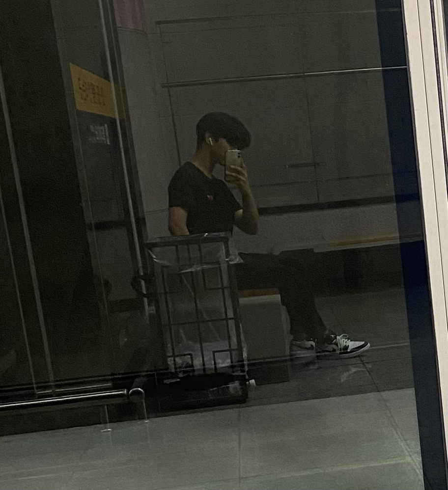 KREAM 프로필 이미지
