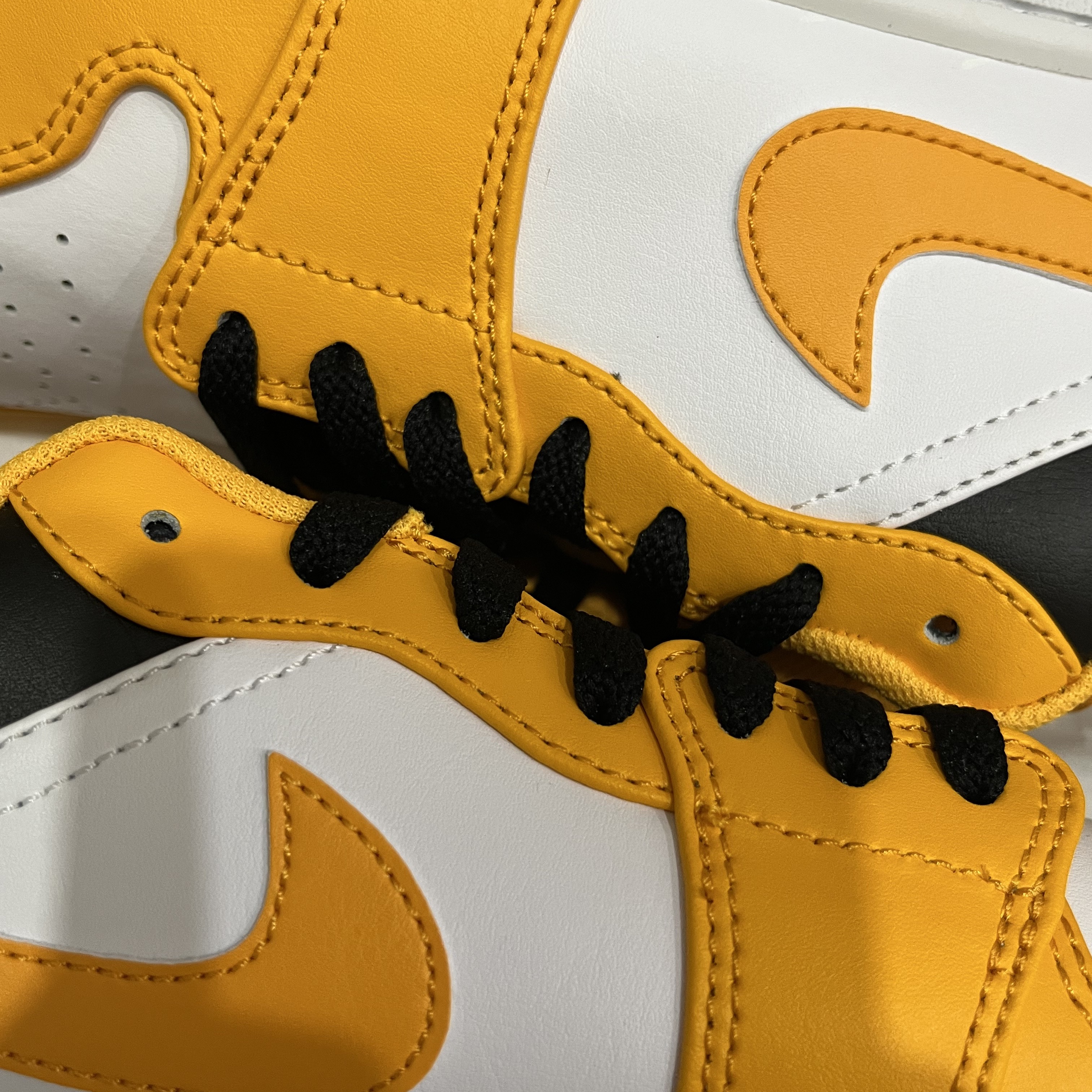 Jordan 1 Low Taxi 착용 스타일 - 2