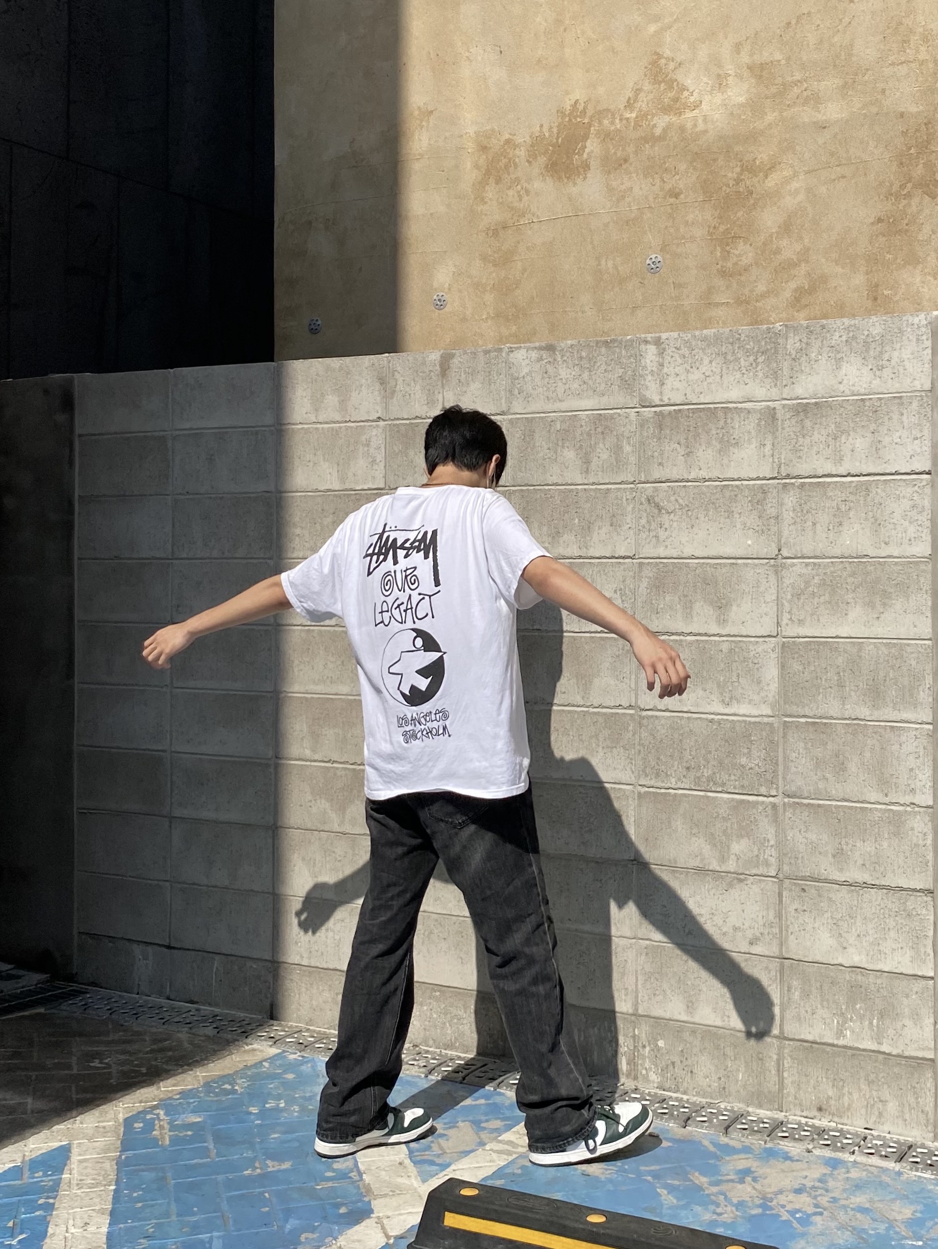 Stussy x Our Legacy Surfman Pig. Dyed T-Shirt Natural - 21FW, Nike Dunk High SP Spartan Green 착용 스타일 - 2