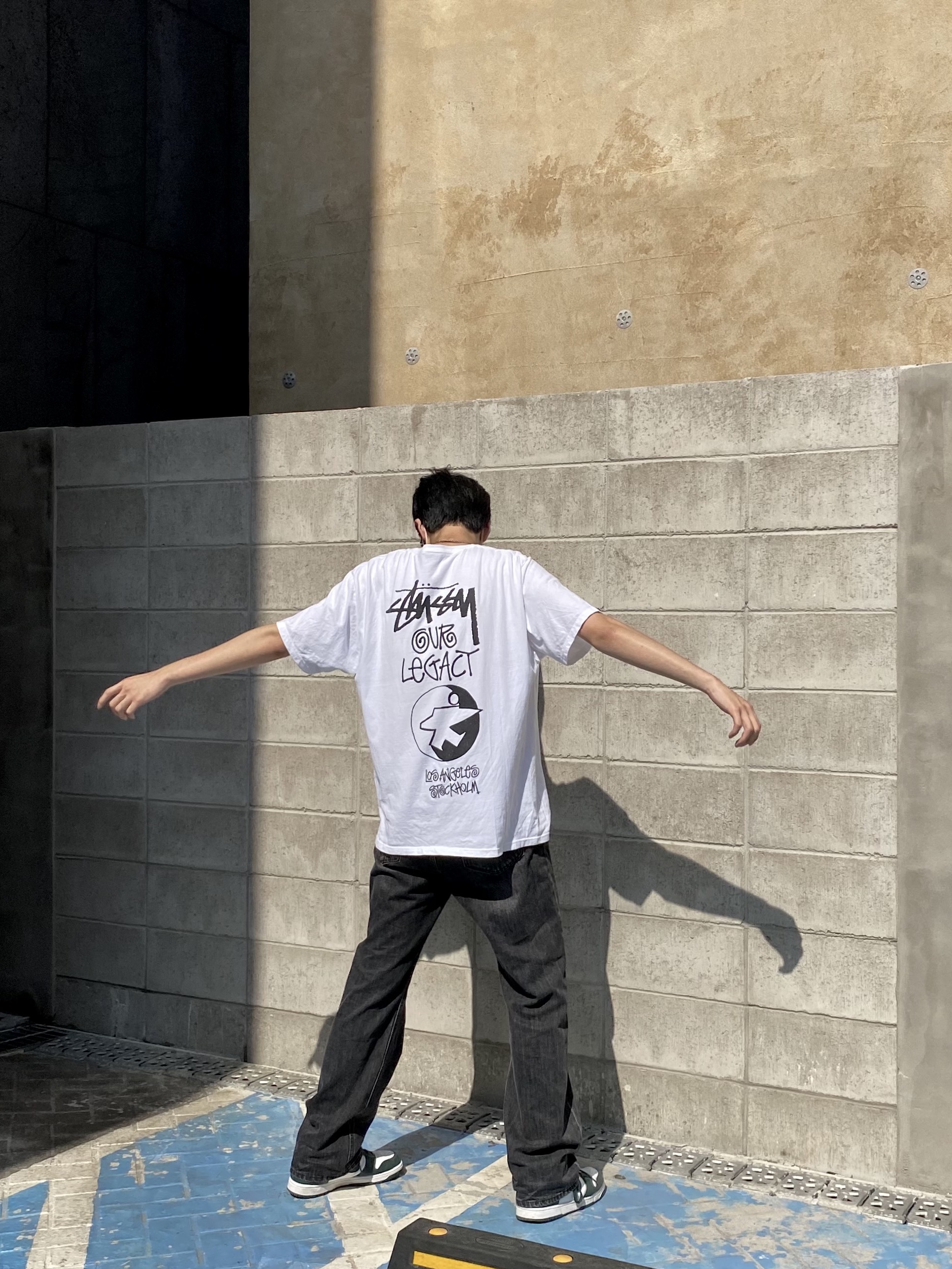 Stussy x Our Legacy Surfman Pig. Dyed T-Shirt Natural - 21FW, Nike Dunk High SP Spartan Green 착용 스타일 - 1
