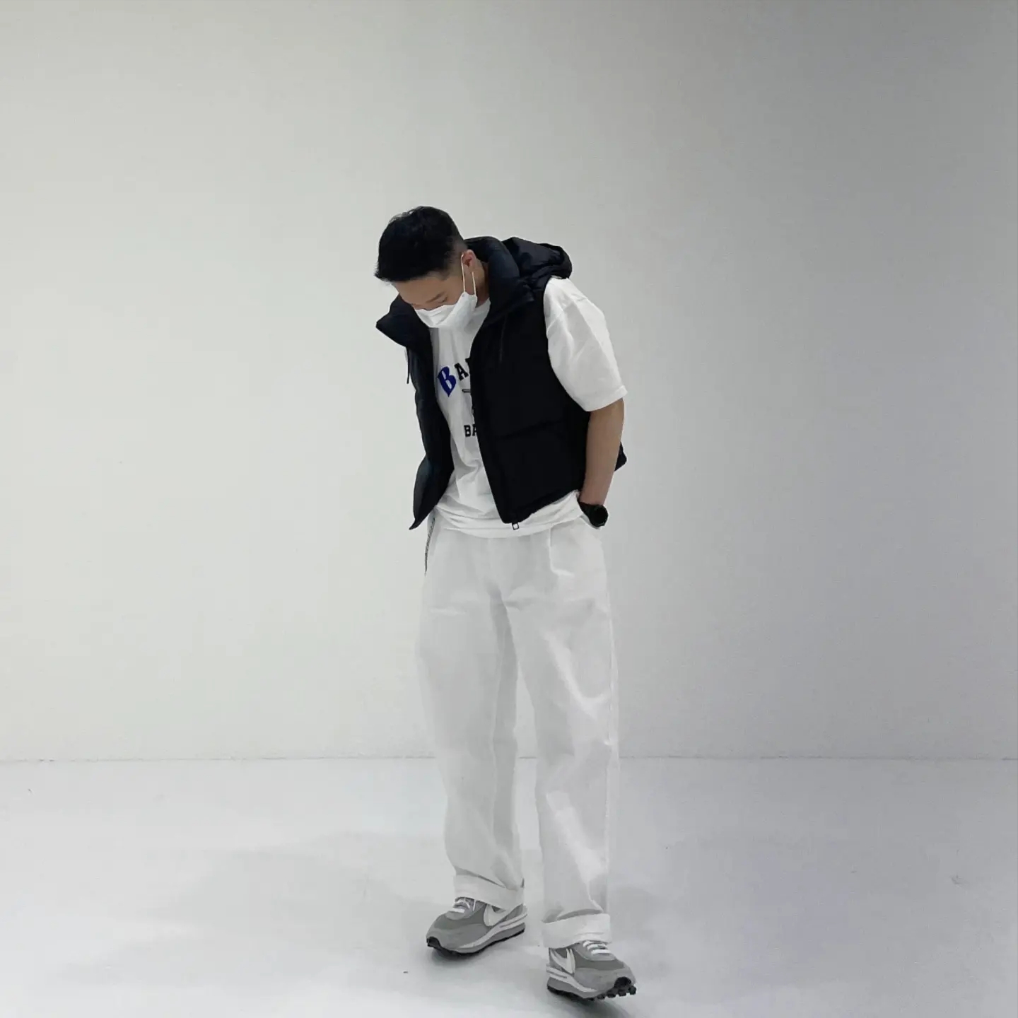 Nike x Sacai x Fragment LDWaffle Light Smoke Grey 착용 스타일 - 1