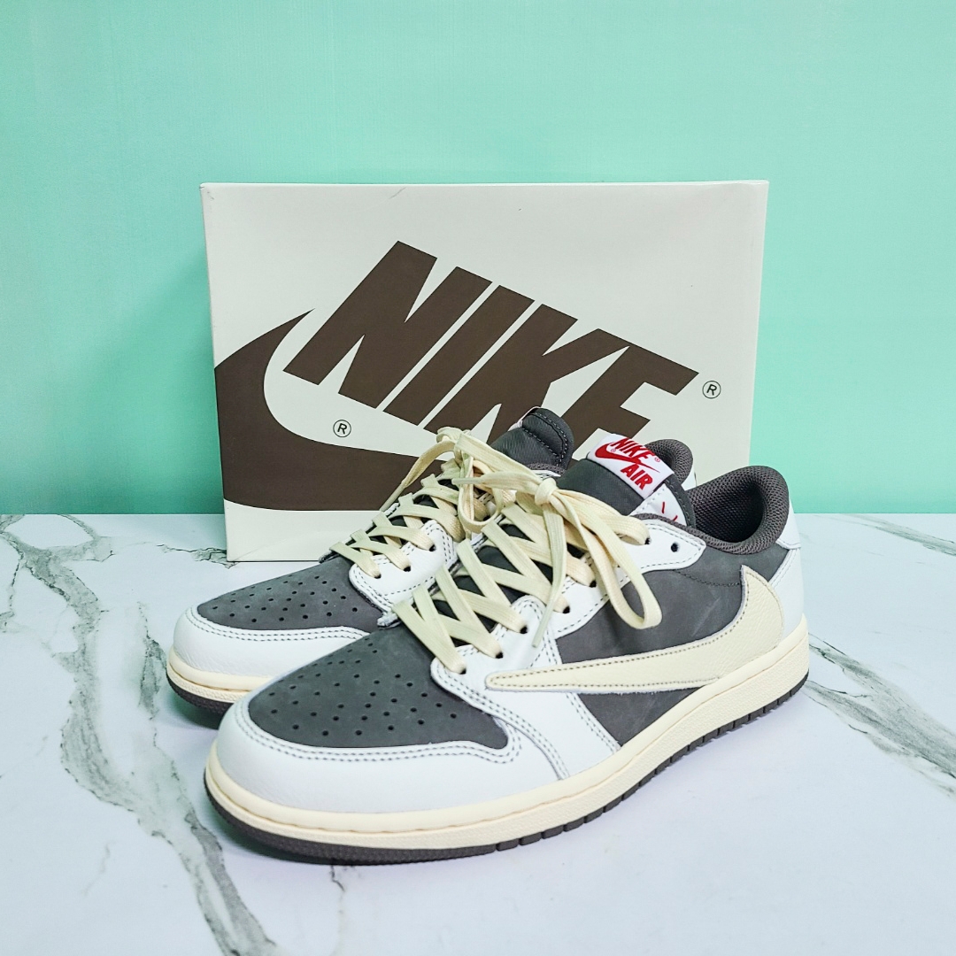 Jordan 1 x Travis Scott Retro Low OG SP Mocha, Jordan 1 x Travis Scott Retro Low OG SP Sail and Ridgerock 착용 스타일 - 3