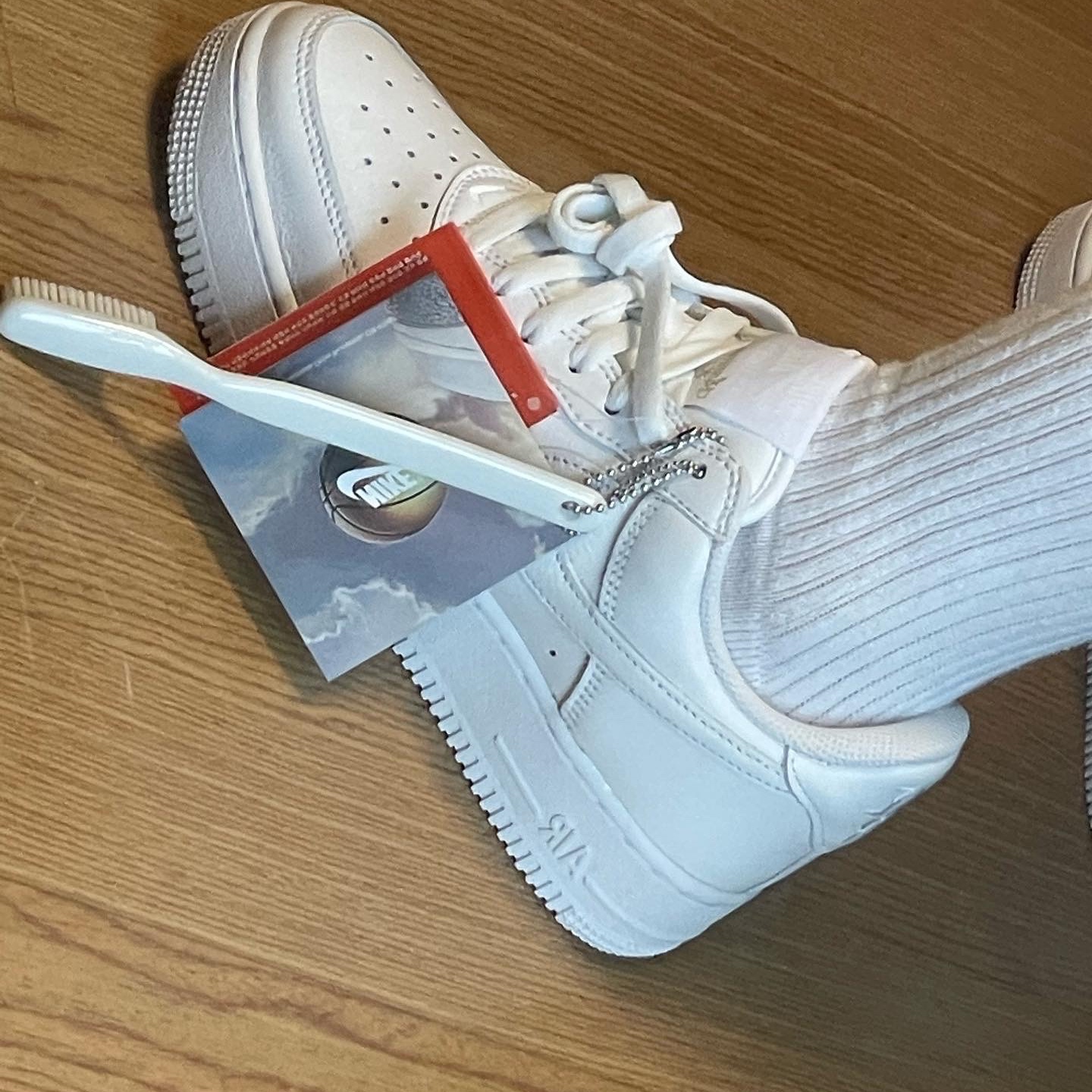 Nike Air Force 1 Low Retro Color of the Month White 착용 스타일 - 3