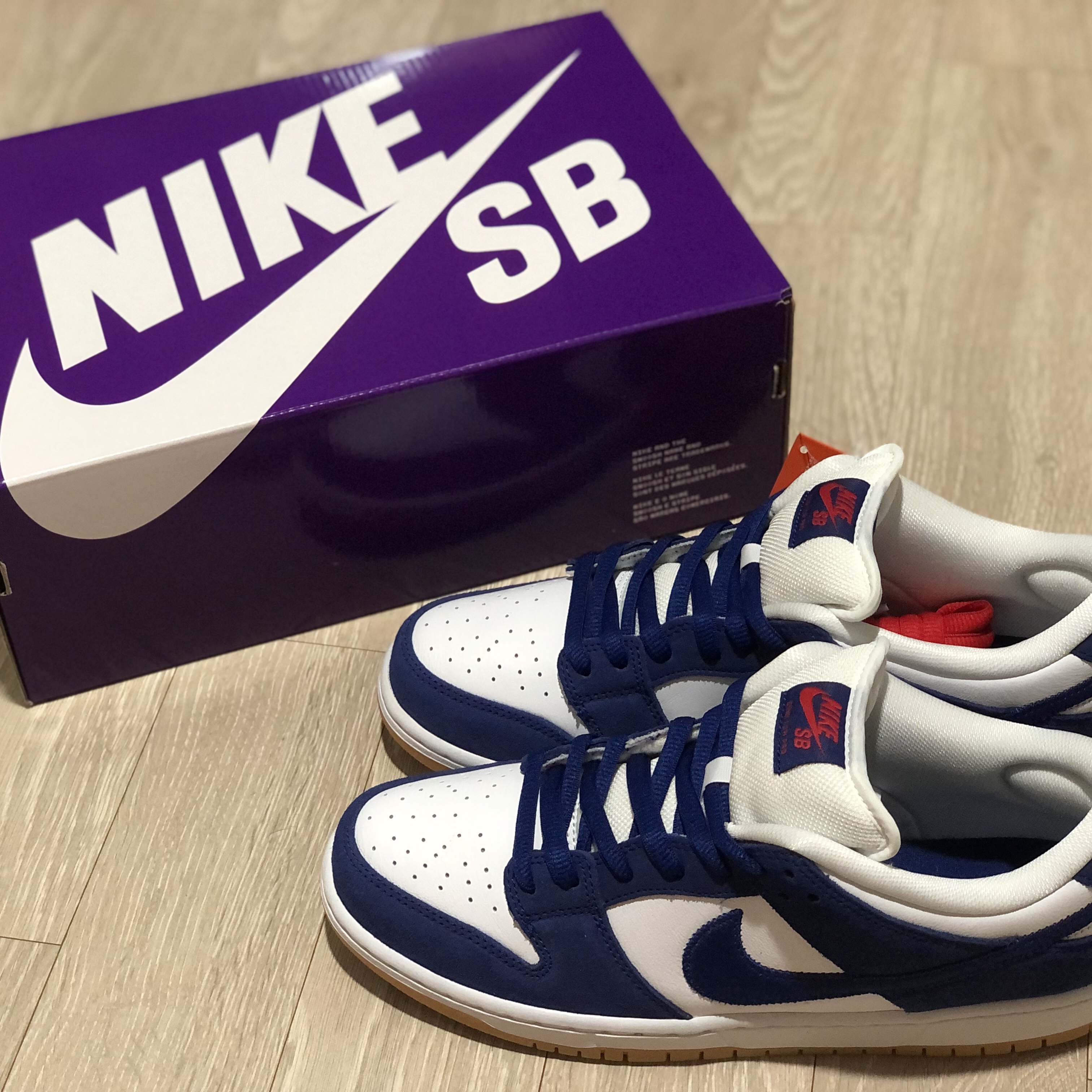 Nike SB Dunk Low Pro Premium Deep Royal Blue 착용 스타일 - 1