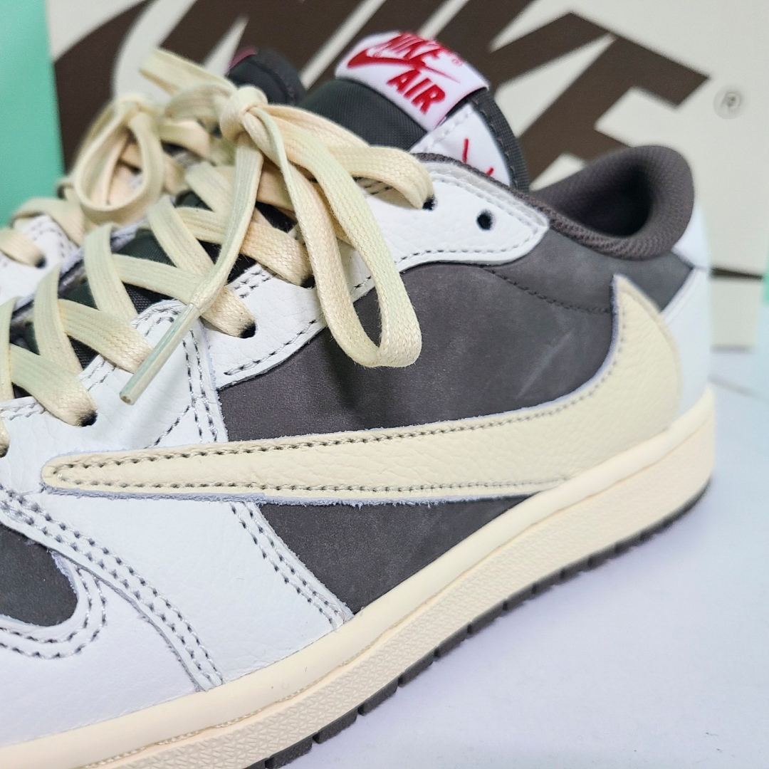 Jordan 1 x Travis Scott Retro Low OG SP Mocha, Jordan 1 x Travis Scott Retro Low OG SP Sail and Ridgerock 착용 스타일 - 4