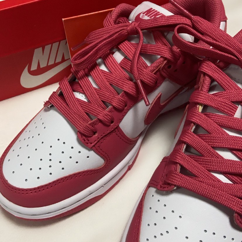 (W) Nike Dunk Low Archeo Pink 착용 스타일