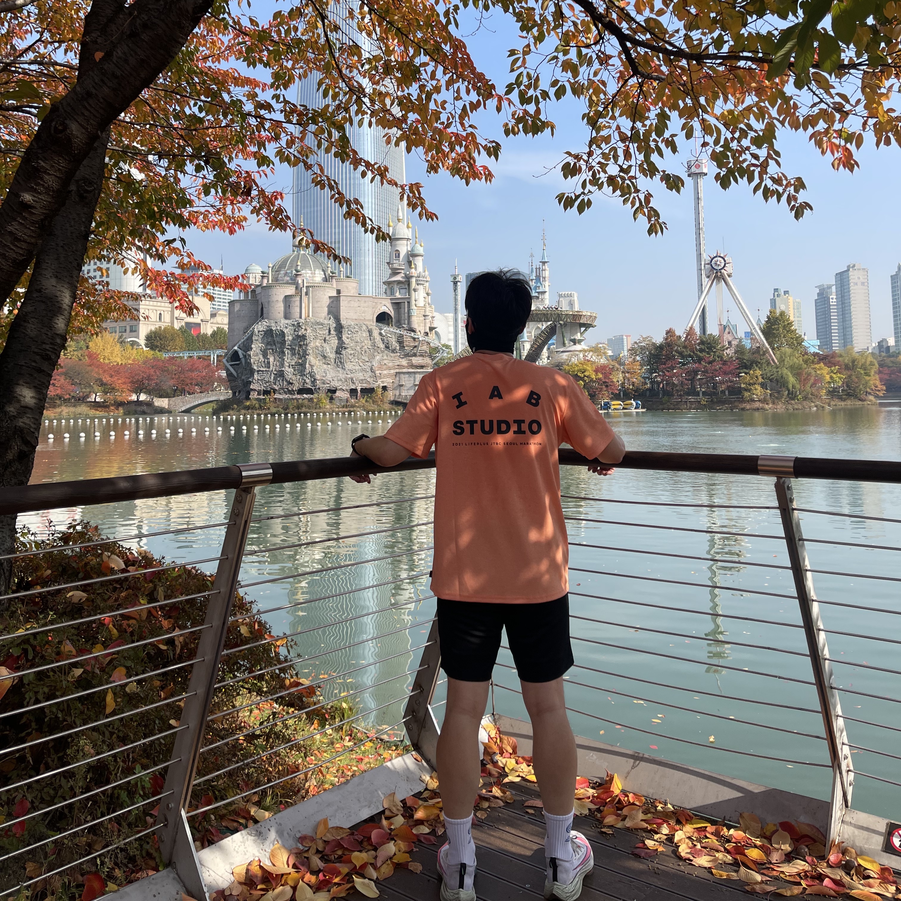 IAB Studio x JTBC 2021 Life Plus Seoul Marathon Pack Orange 착용 스타일
