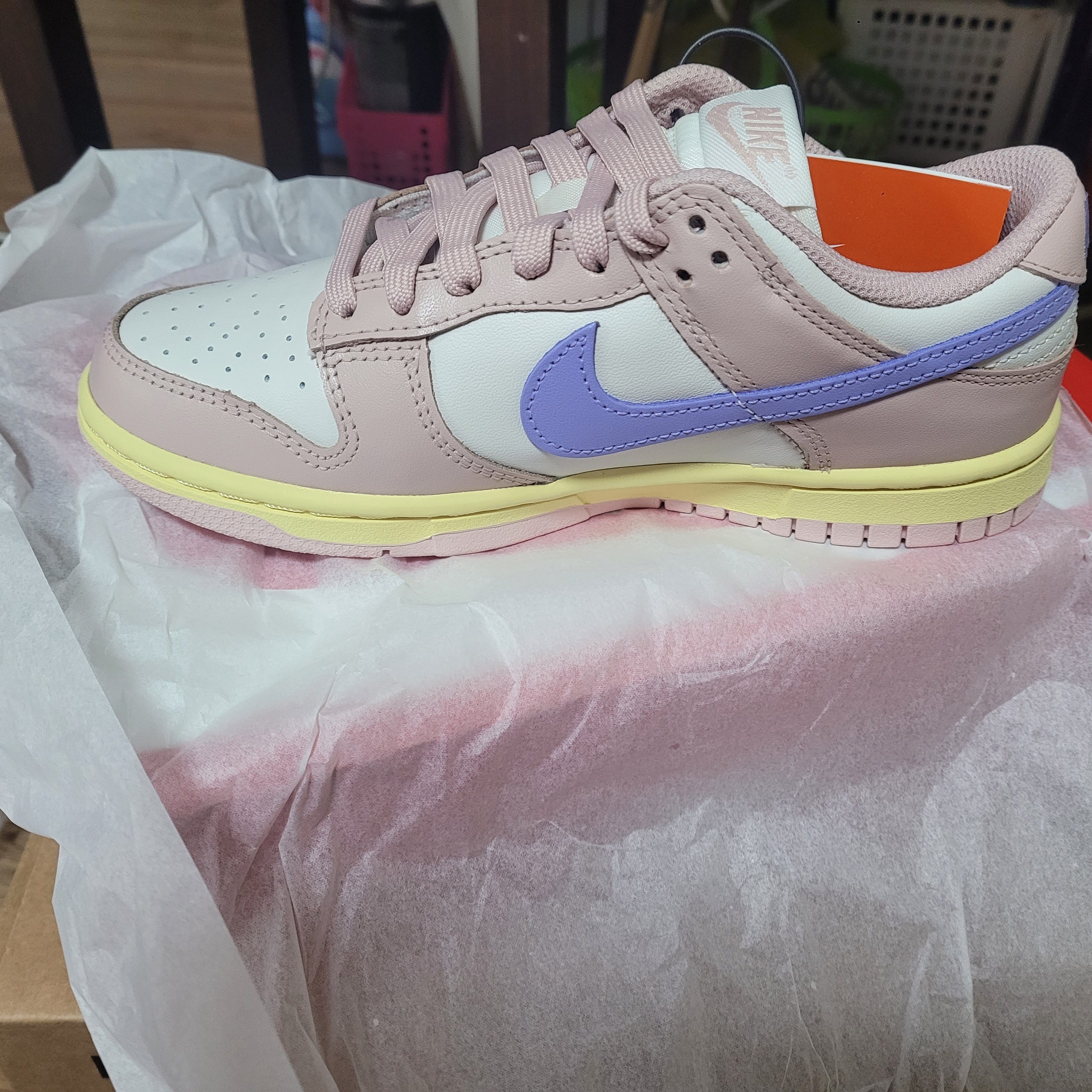 (W) Nike Dunk Low Pink Oxford 착용 스타일 - 5