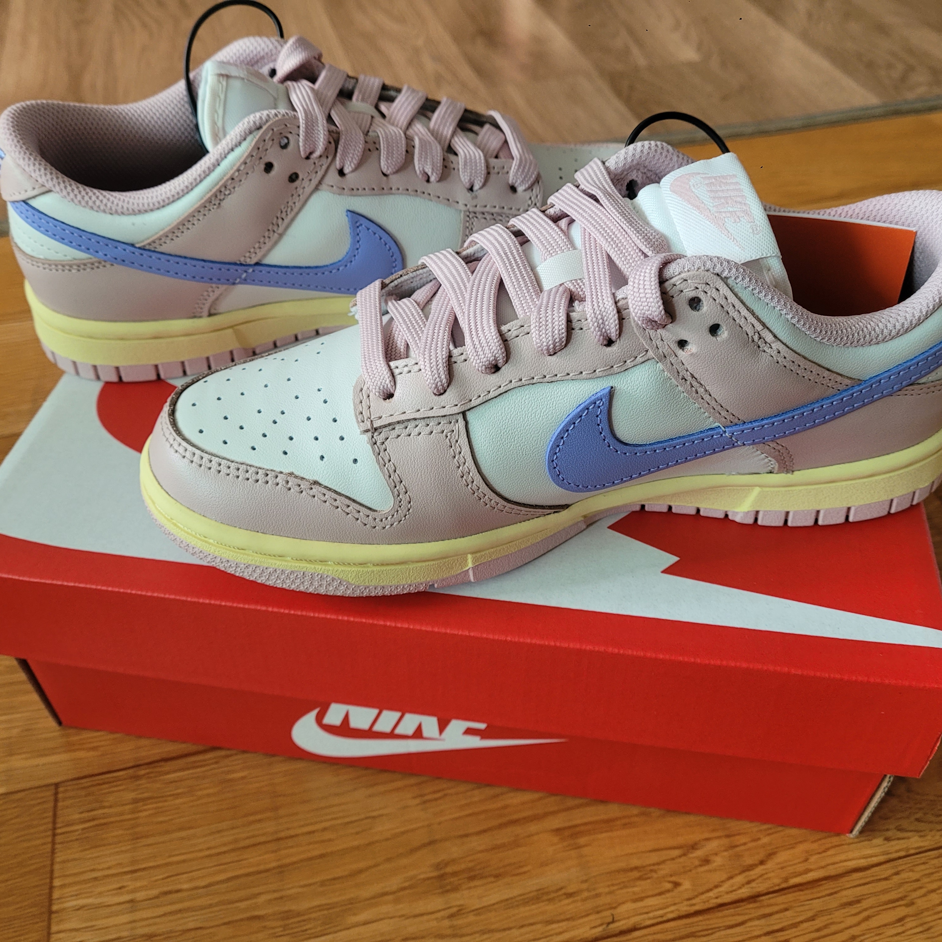 (W) Nike Dunk Low Pink Oxford 착용 스타일 - 2
