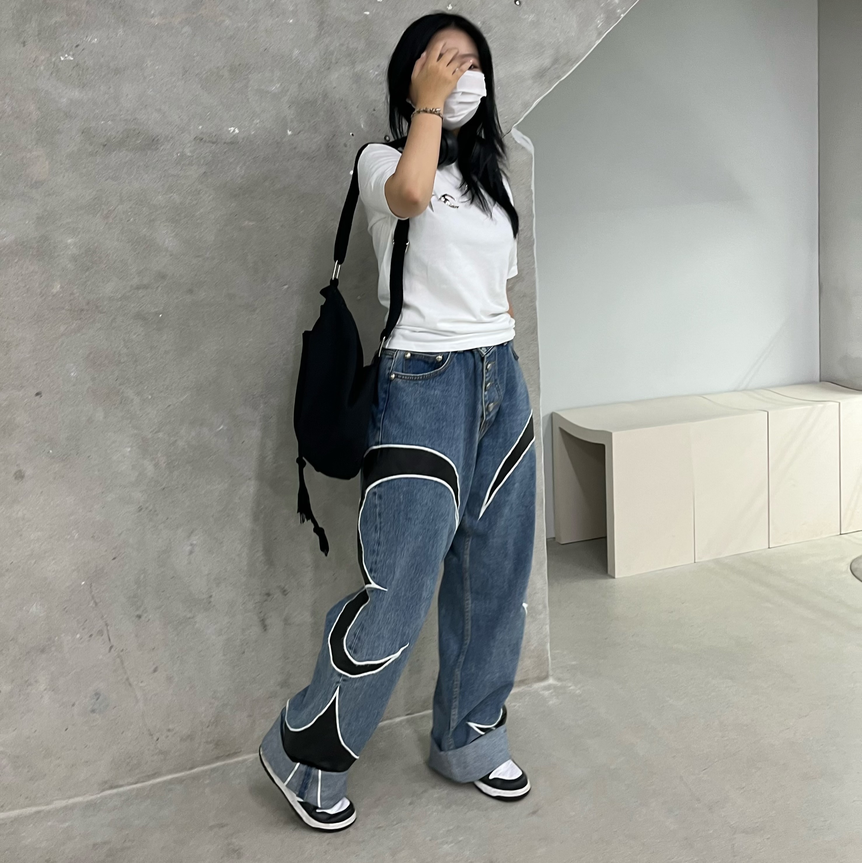 Thug Club Leather Washing Pants Denim 착용 스타일
