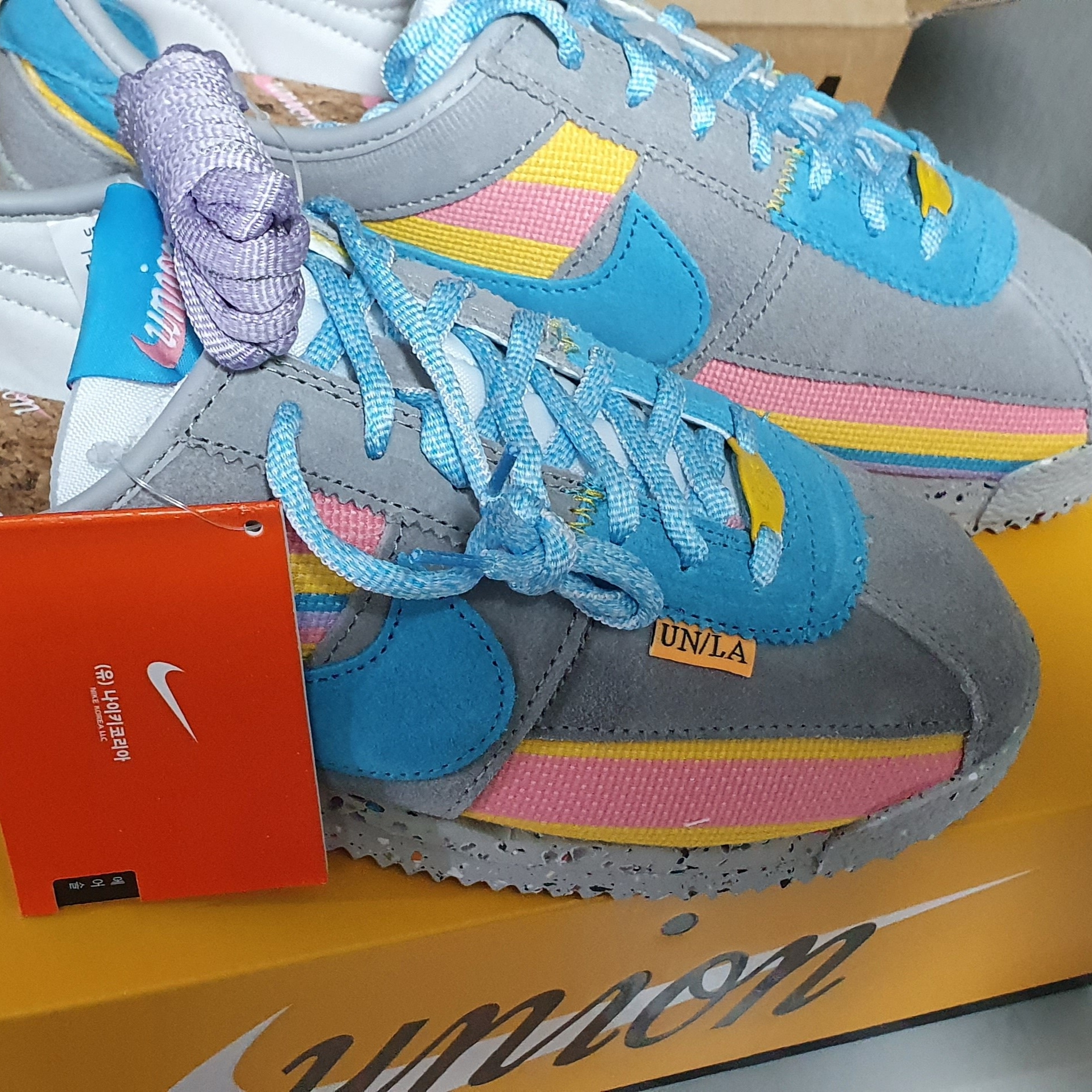 Nike x Union Cortez SP Light Smoke 착용 스타일 - 1