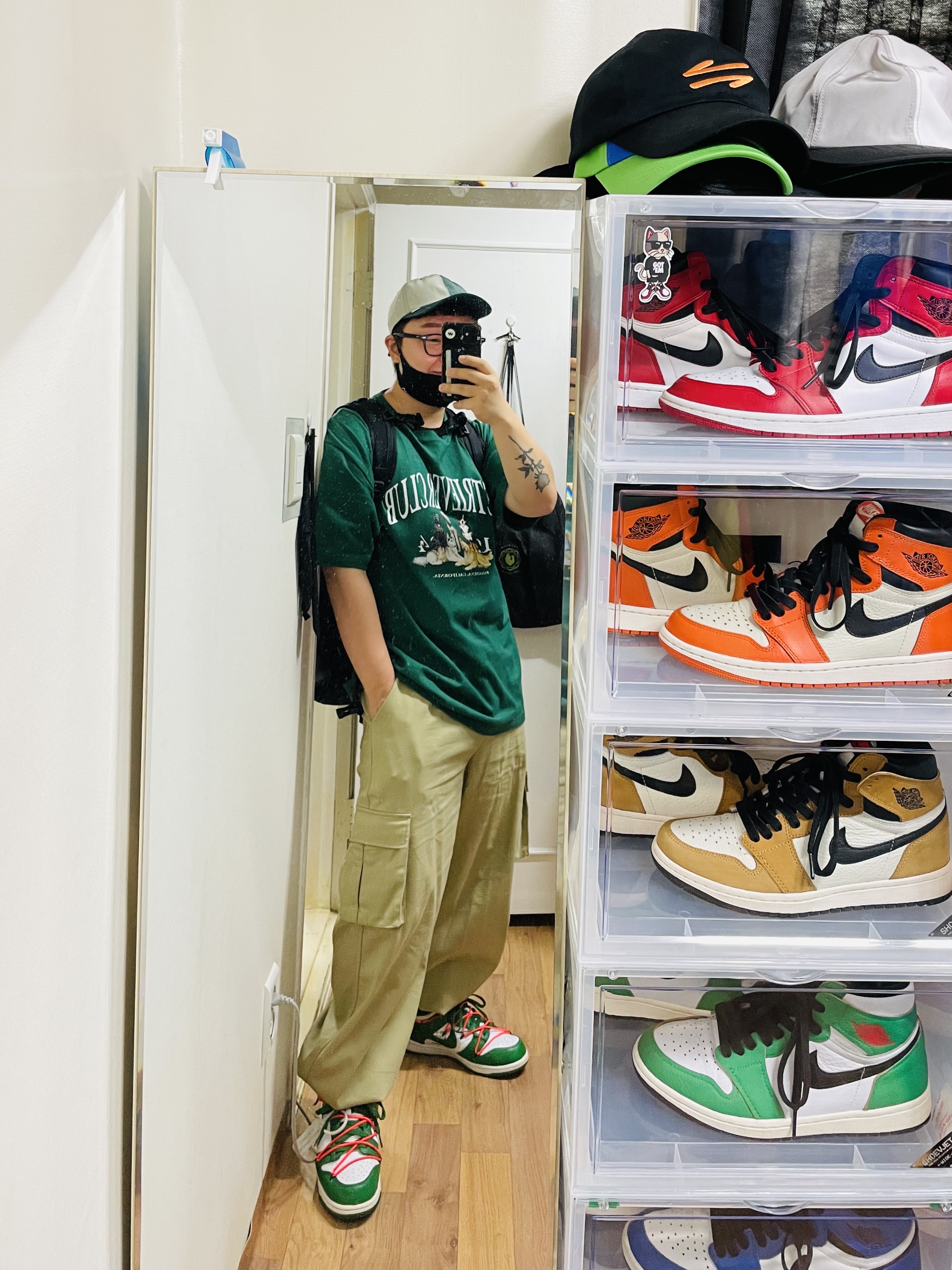Nike x Off-White Dunk Low Pine Green 착용 스타일 - 1