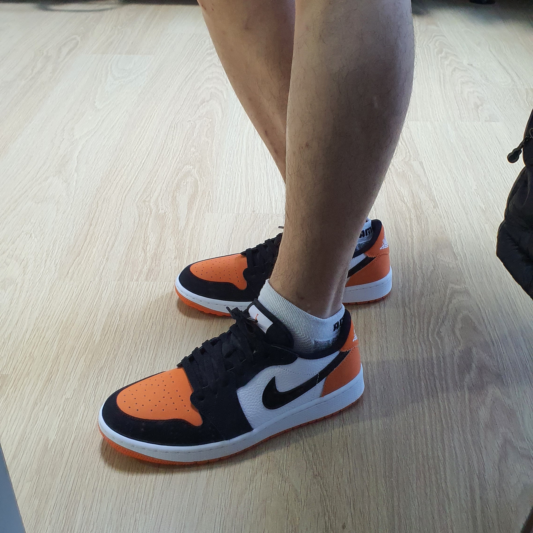 Jordan 1 Low Golf Starfish 착용 스타일 - 4