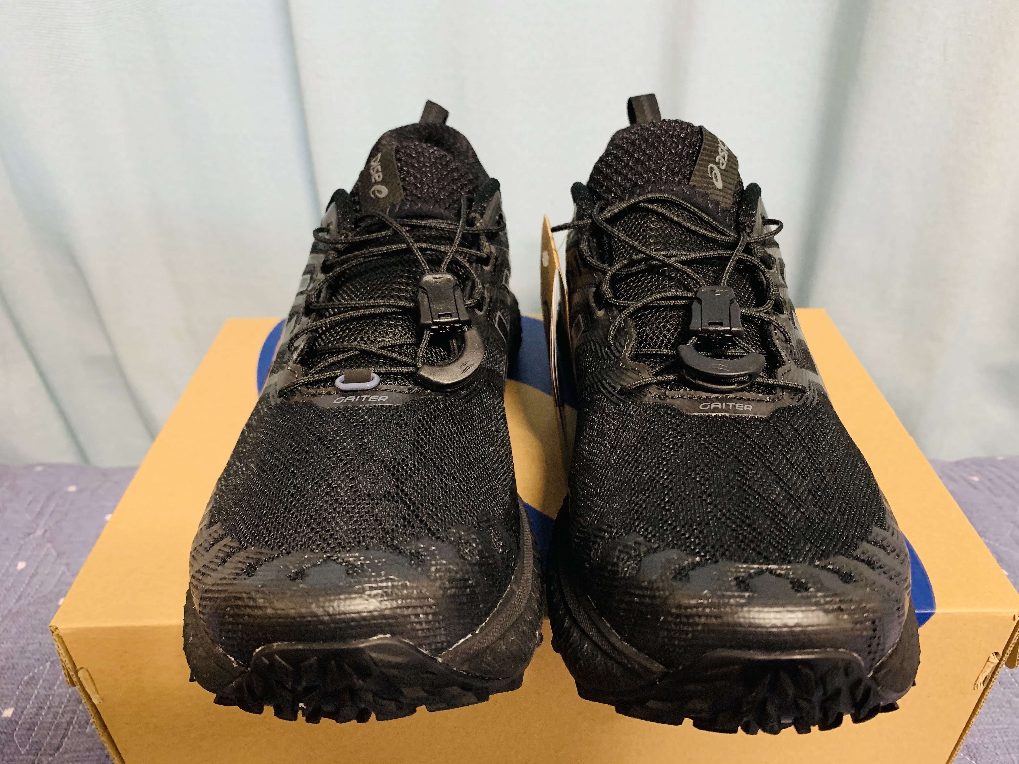 Asics Trabuco Max Black 착용 스타일 - 2