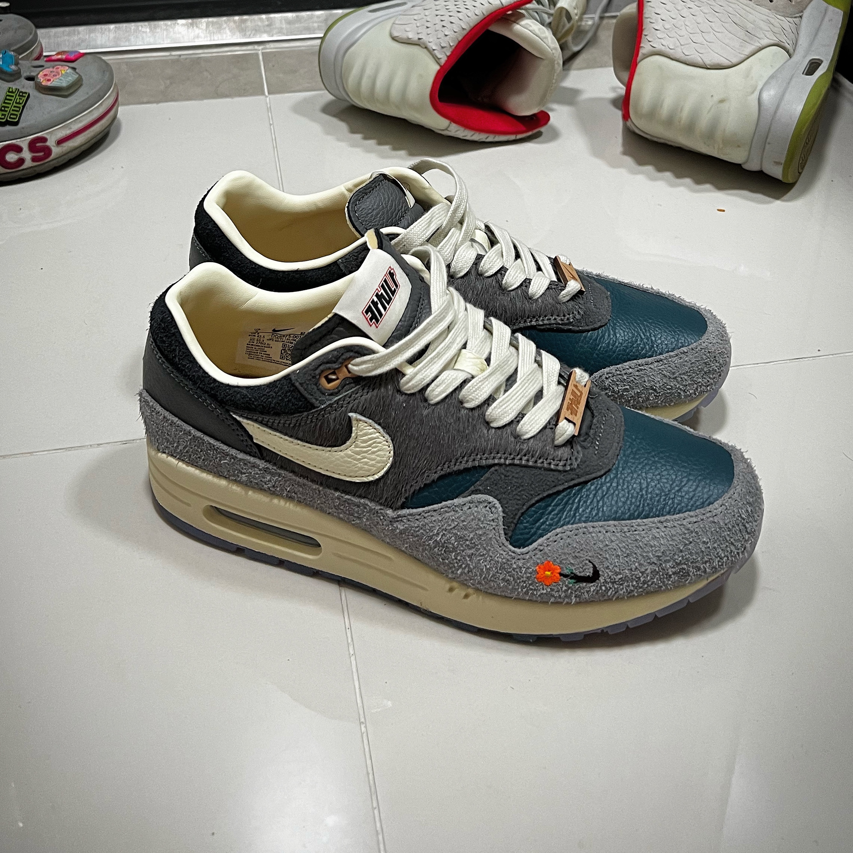 Nike x Kasina Air Max 1 SP Won-Ang Particle Grey 착용 스타일