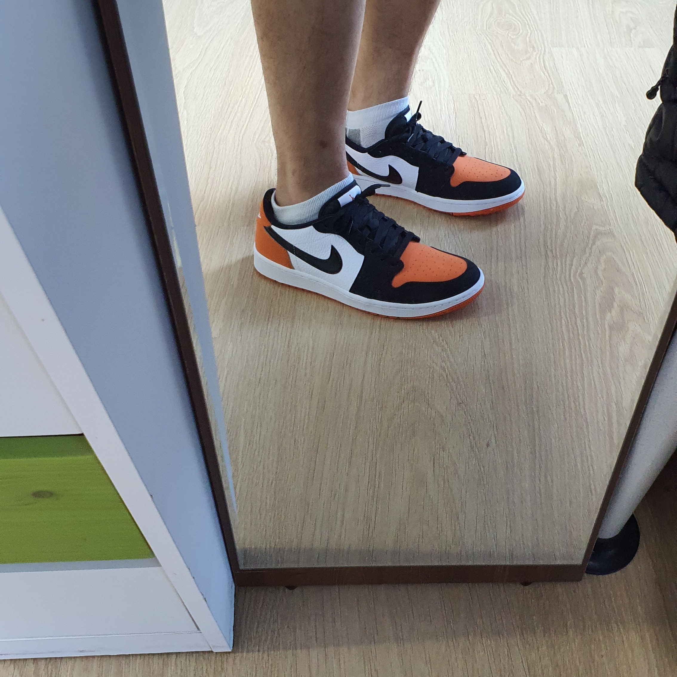 Jordan 1 Low Golf Starfish 착용 스타일 - 3