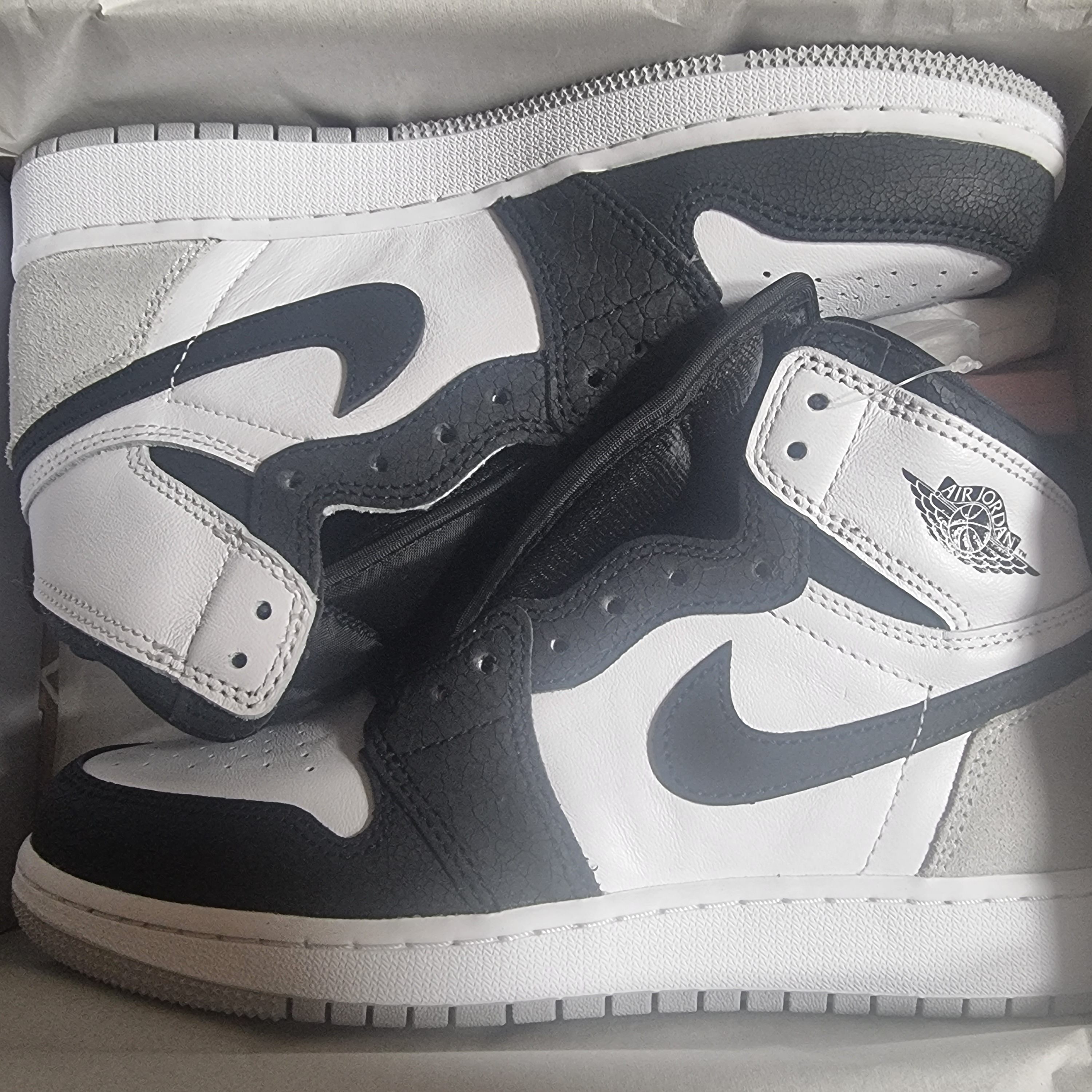 (GS) Jordan 1 Retro High OG Bleached Coral 착용 스타일
