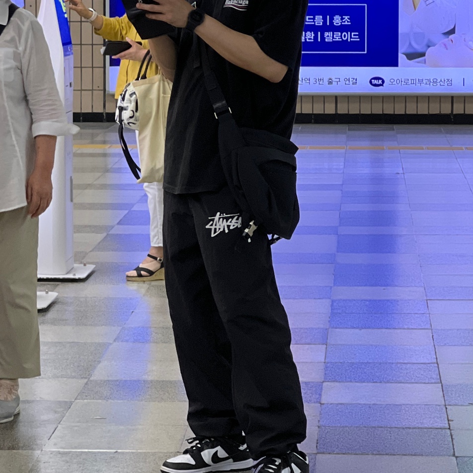 Nike x Stussy Beach Pants Off Noir, Nike Dunk Low Retro Black 착용 스타일