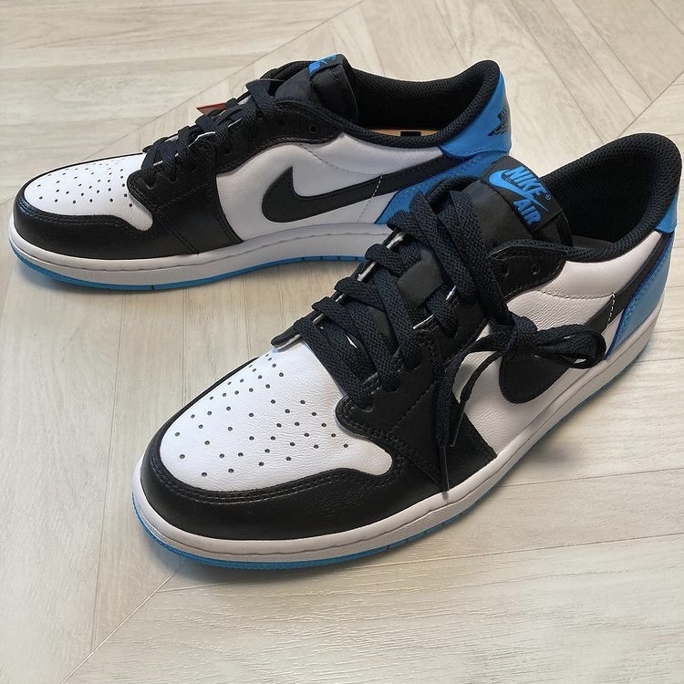 Jordan 1 Retro Low OG Black and Dark Powder Blue, (W) Jordan 1 Retro Low OG Black and Dark Powder Blue 착용 스타일 - 2