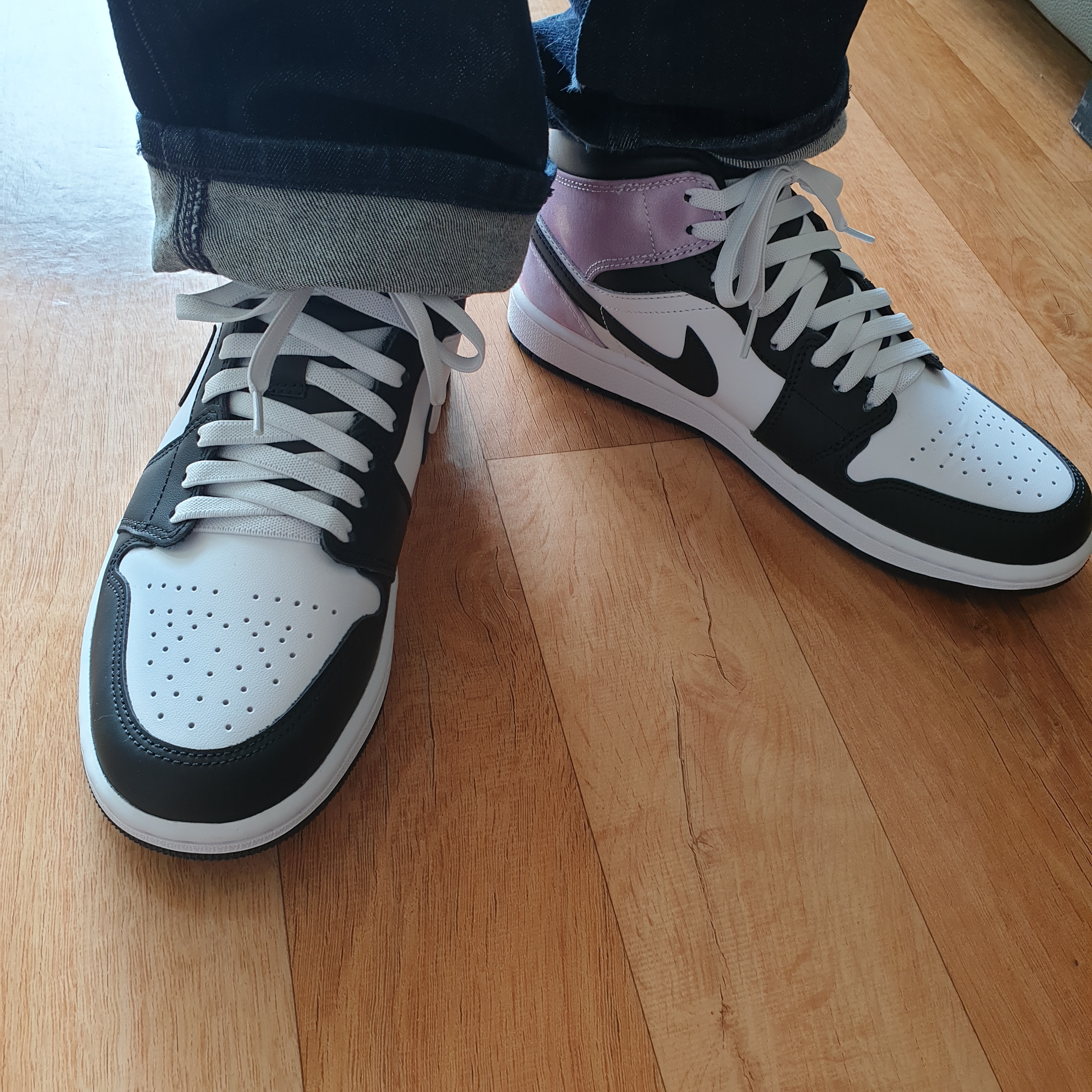 Jordan 1 Mid White Black Tie-Dye 착용 스타일 - 1
