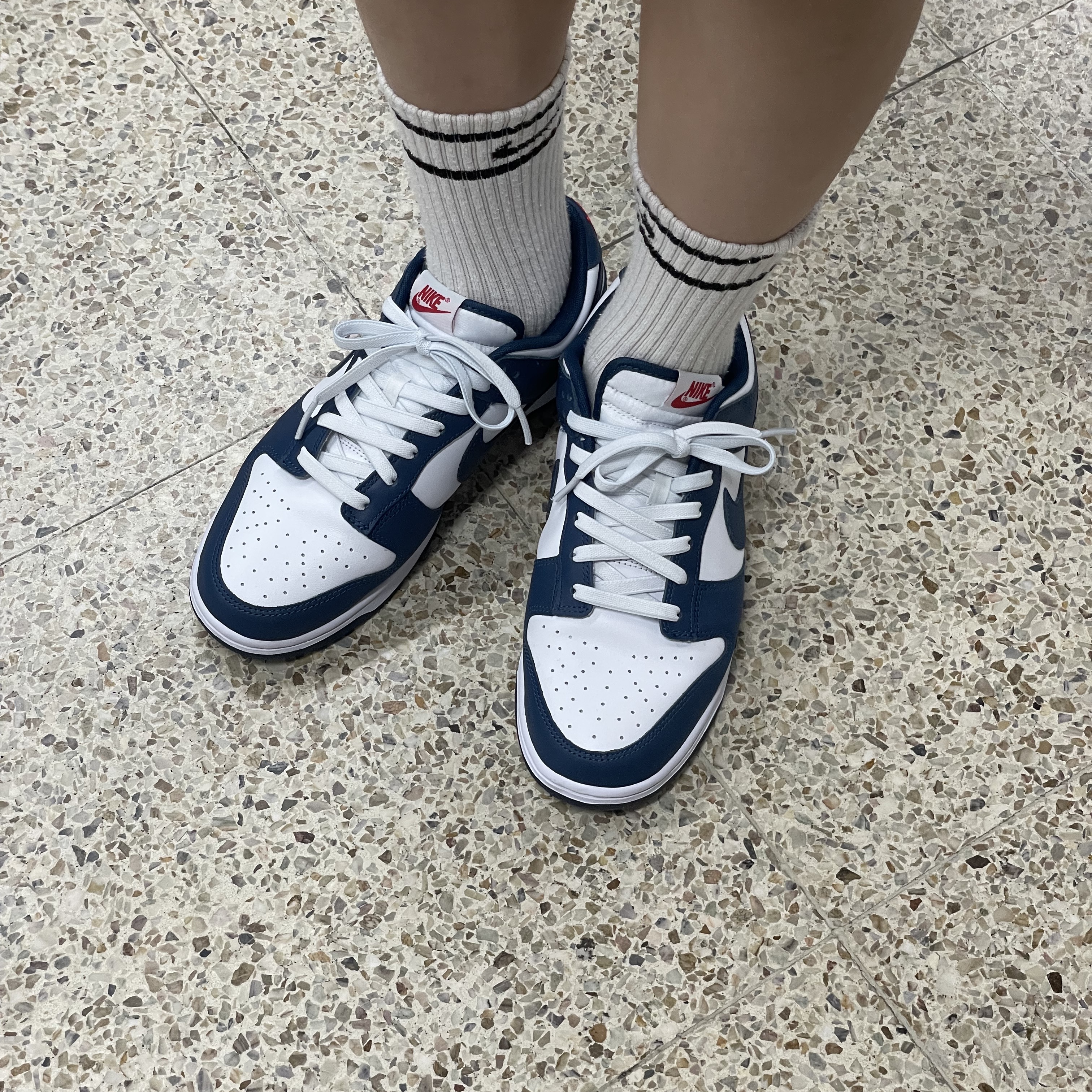 Nike Dunk Low Retro Valerian Blue 착용 스타일 - 1