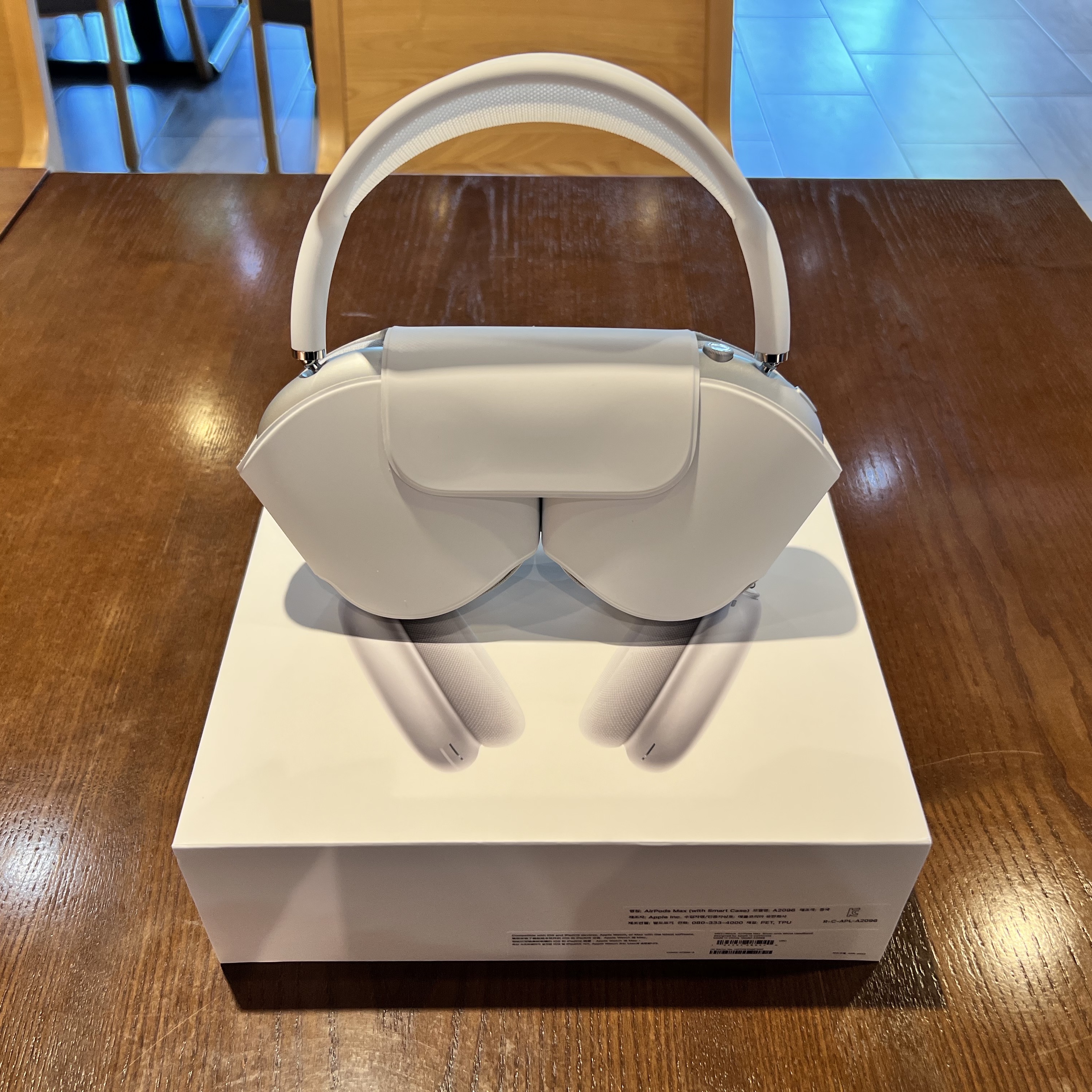 Apple AirPods Max Lightning Silver (Korean Ver.) 착용 스타일