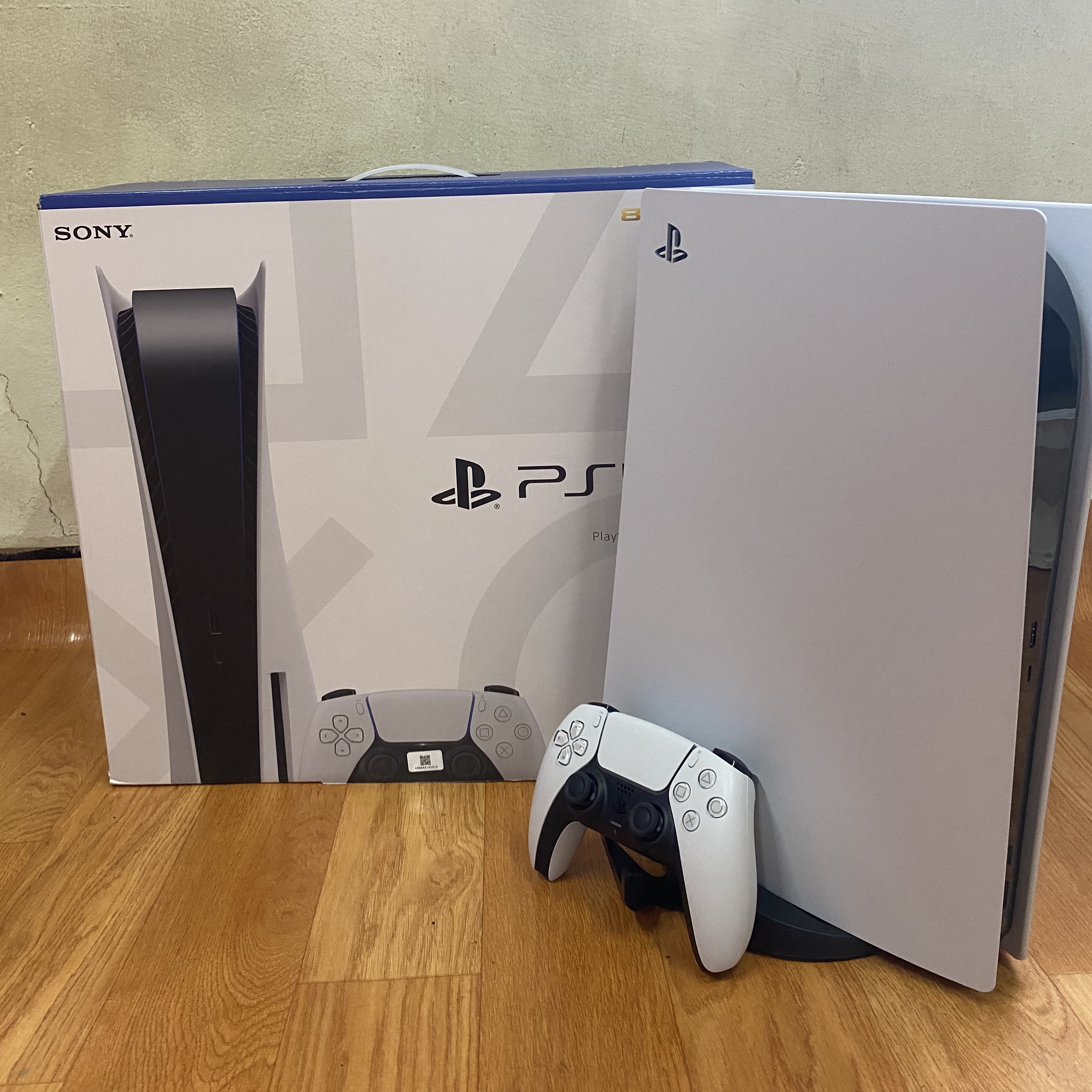 Playstation 5 Blu-ray Edition (SIEK 220V) 착용 스타일