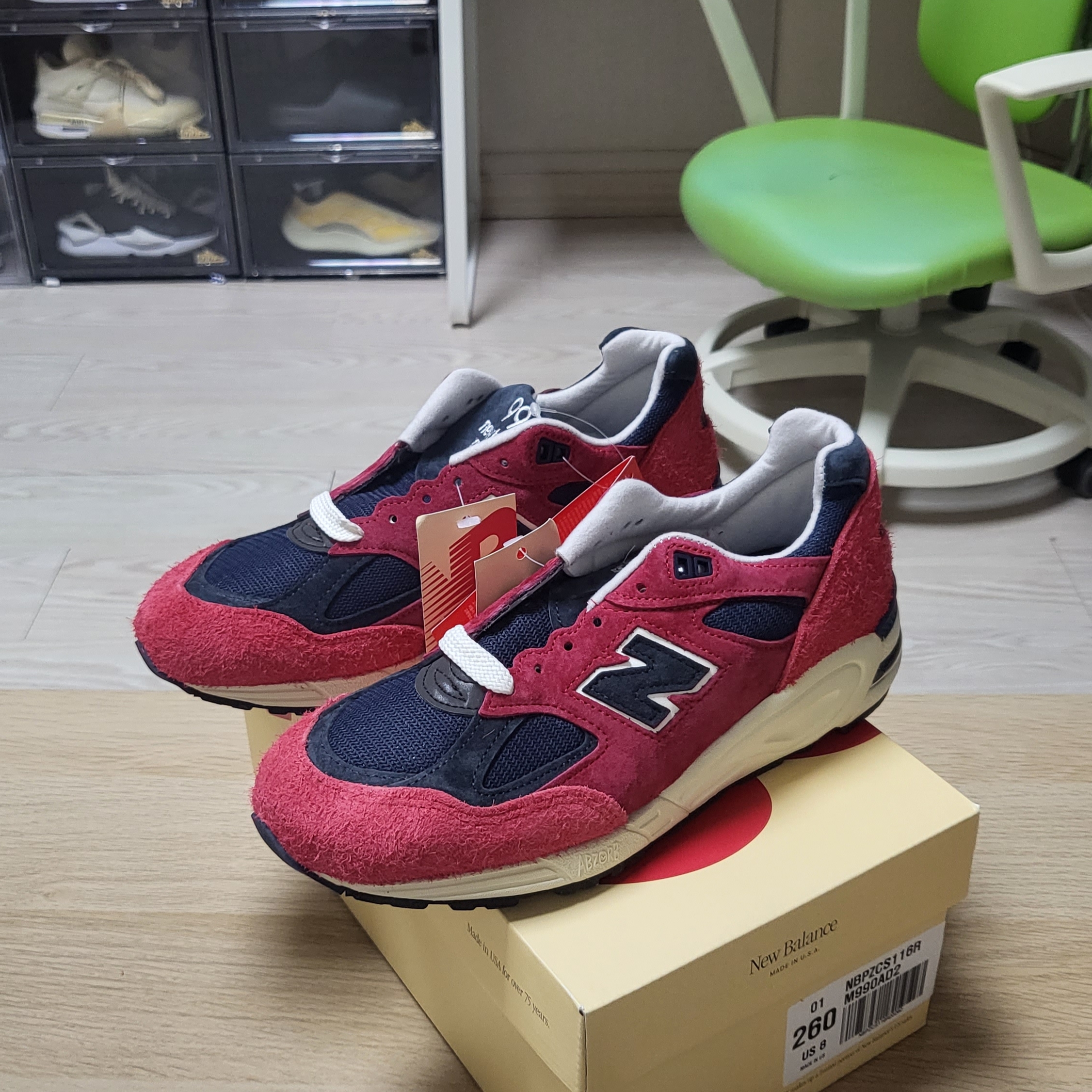 New Balance 990v2 Made in USA Chrysanthemum Navy 착용 스타일 - 4