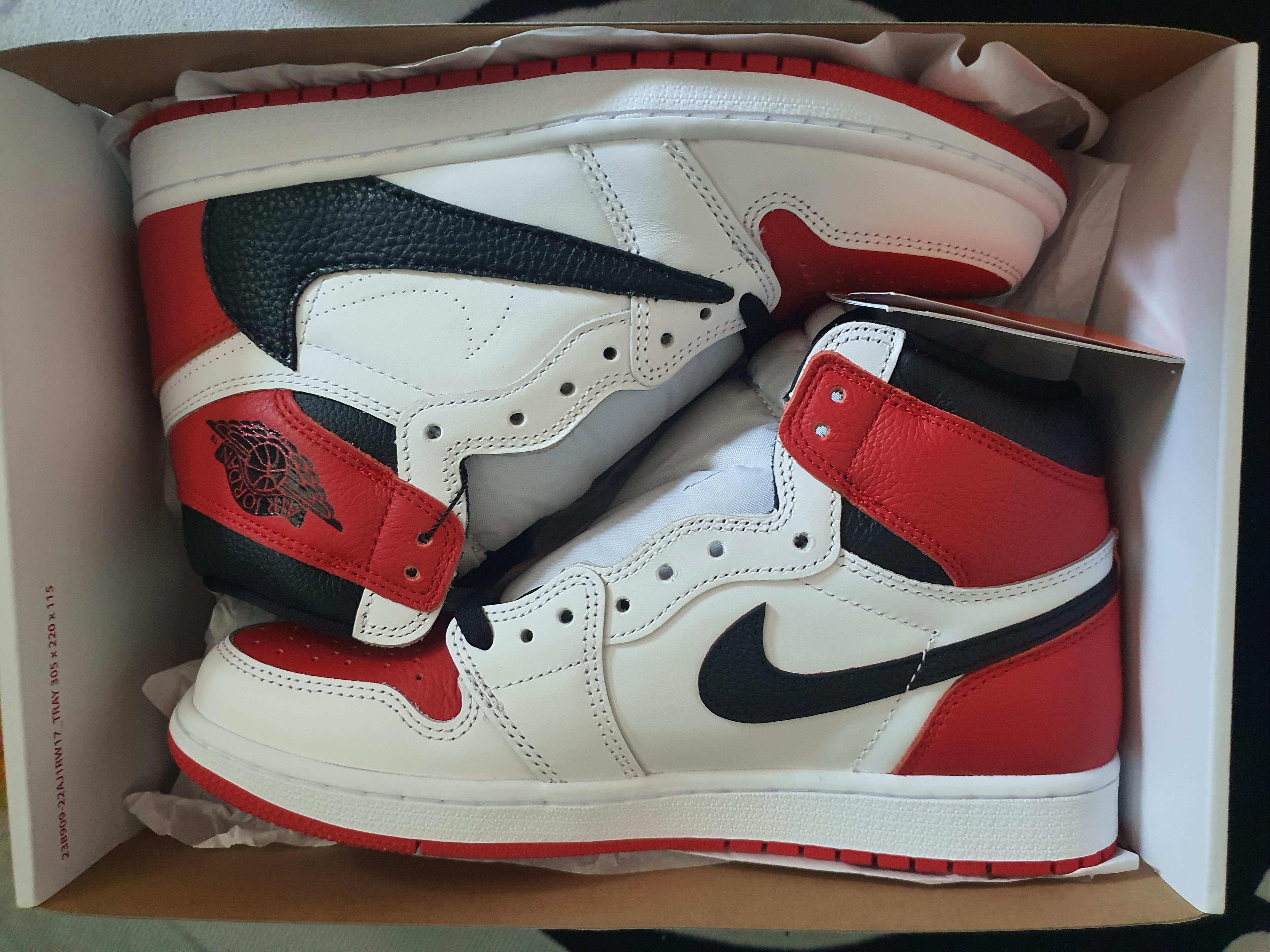 Jordan 1 Retro High OG Heritage 착용 스타일