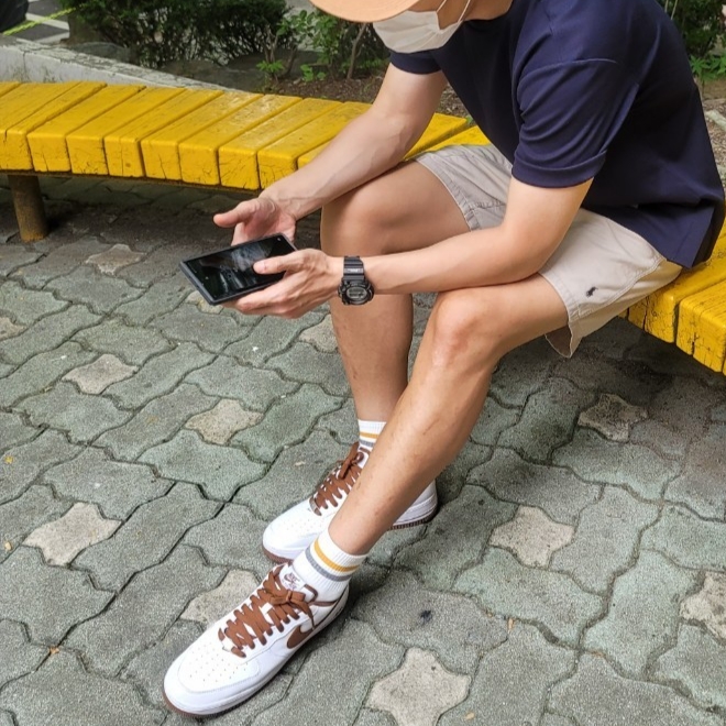 Nike Air Force 1 '07 Pecan 착용 스타일 - 2