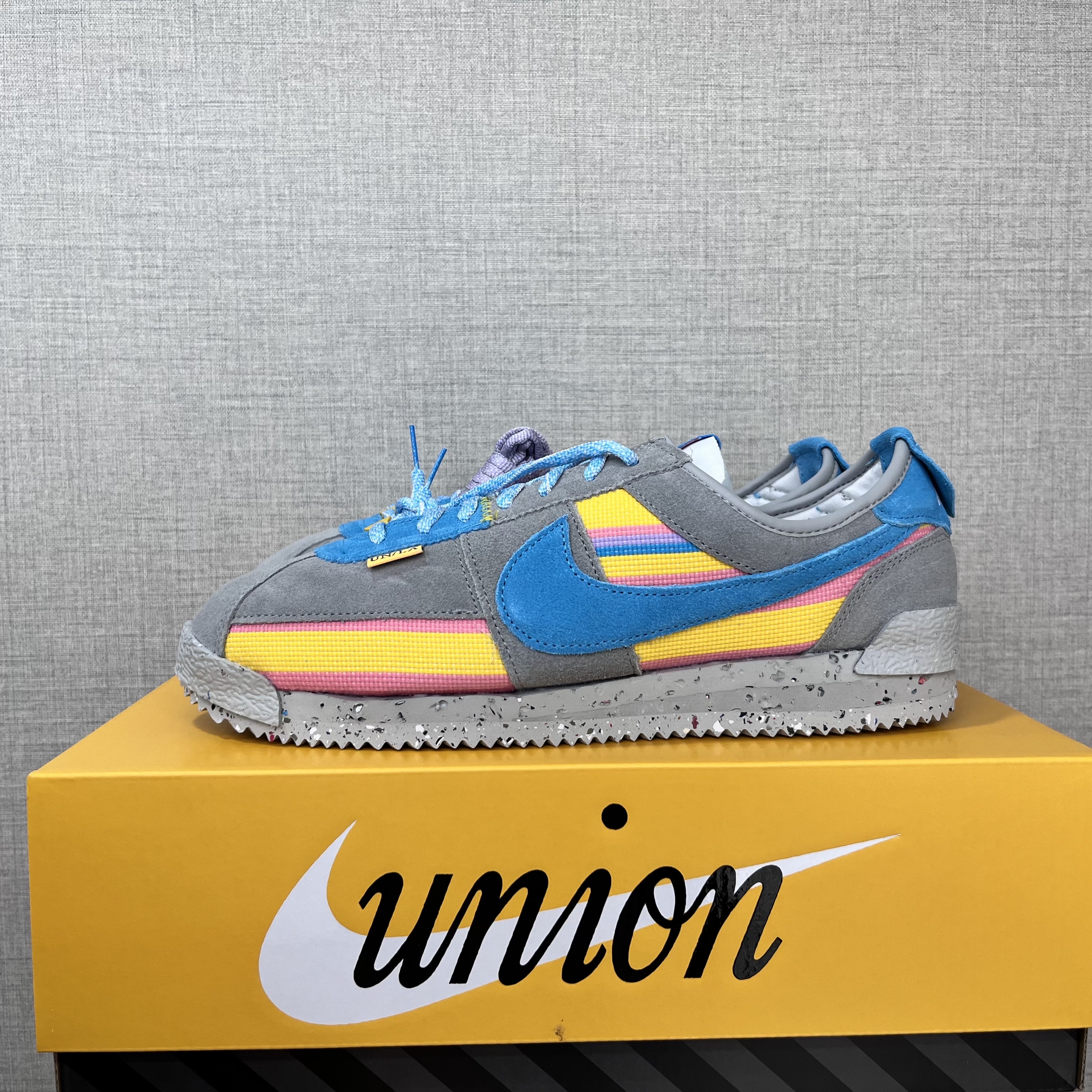 Nike x Union Cortez SP Light Smoke 착용 스타일
