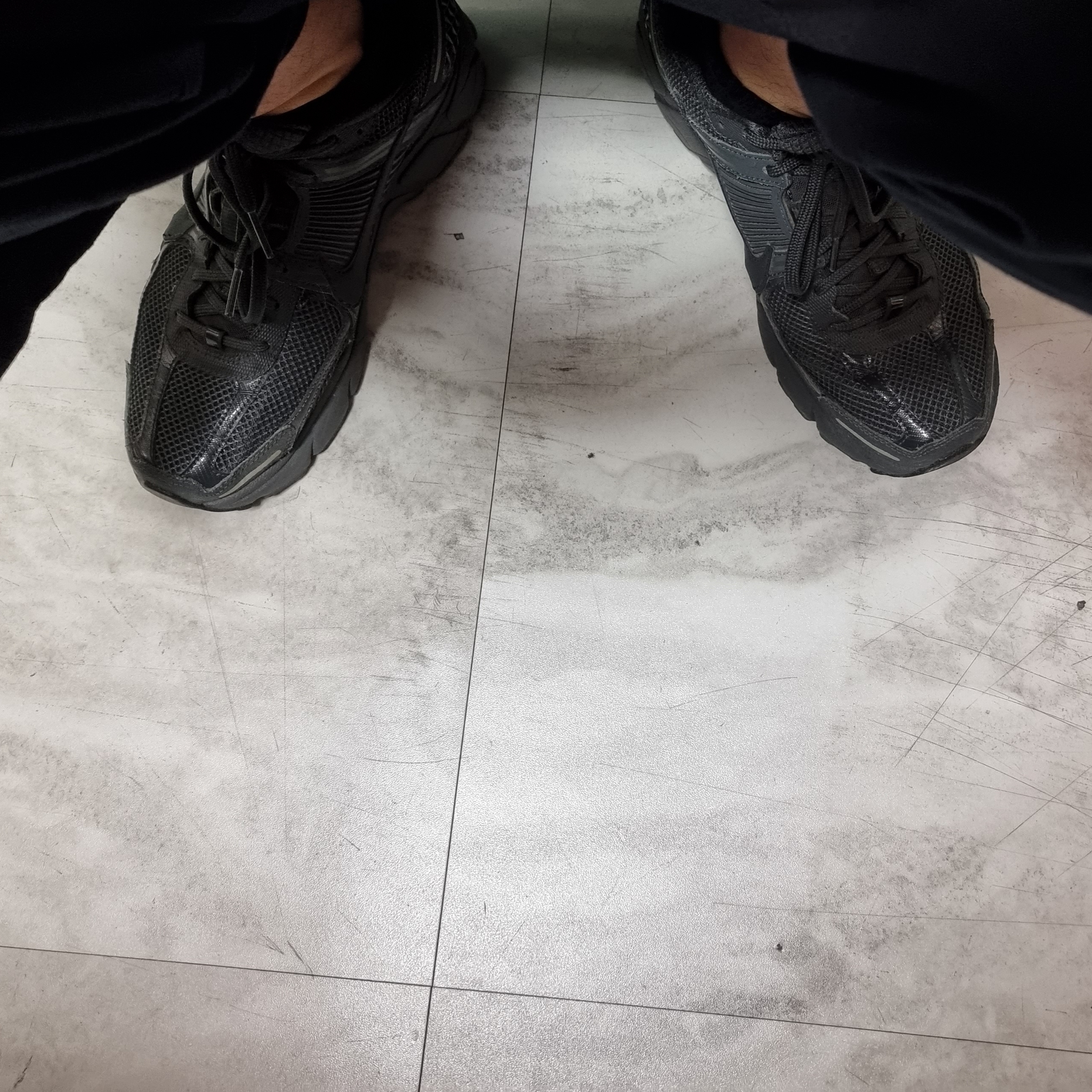 Nike Zoom Vomero 5 SP Anthracite 2019 착용 스타일